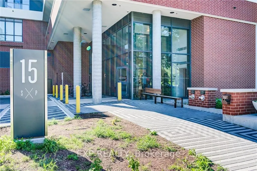 15 Wellington Street, #510