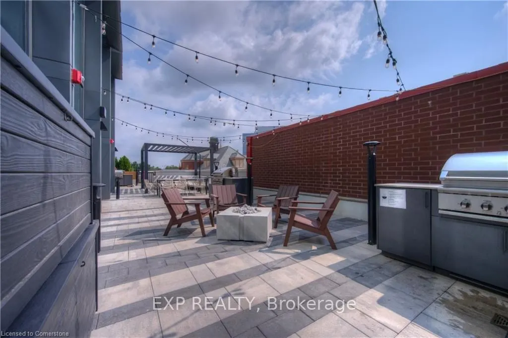 15 Wellington Street, #510