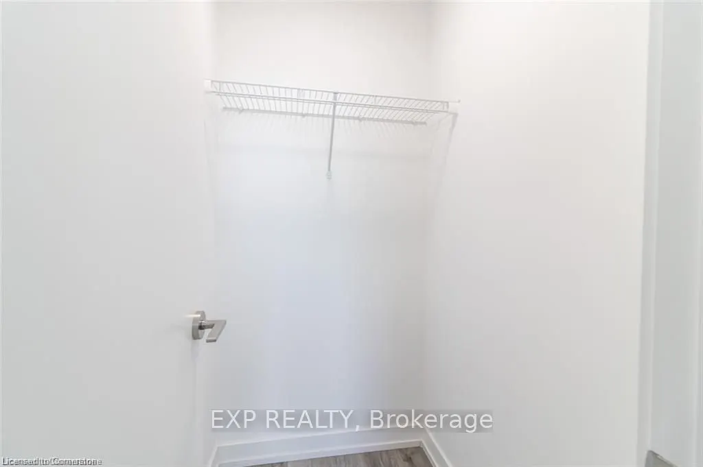 15 Wellington Street, #510