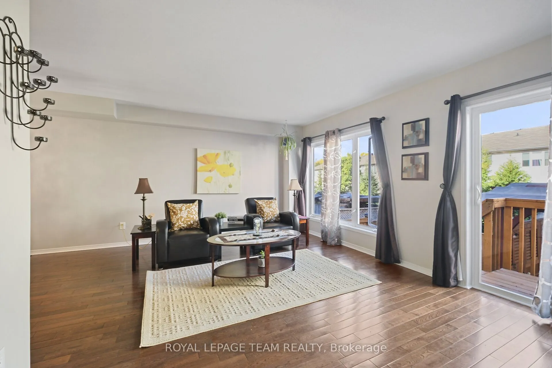 215 Parkrose Private