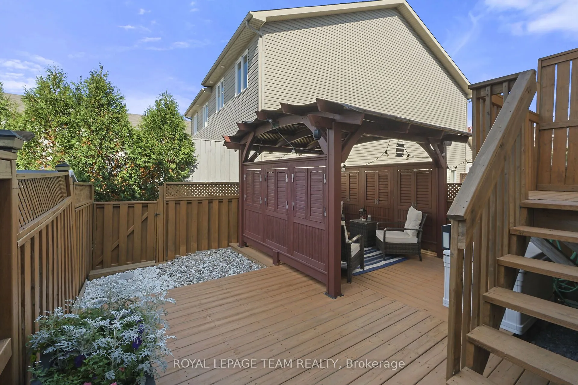 215 Parkrose Private