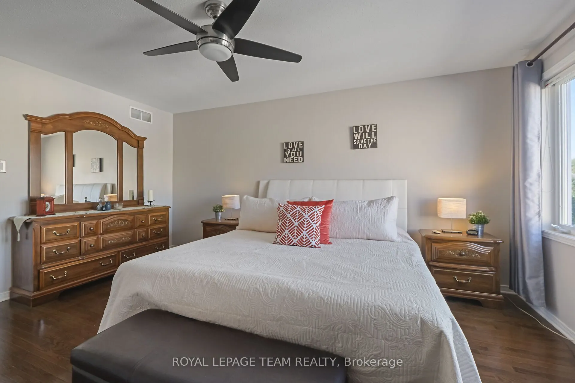 215 Parkrose Private