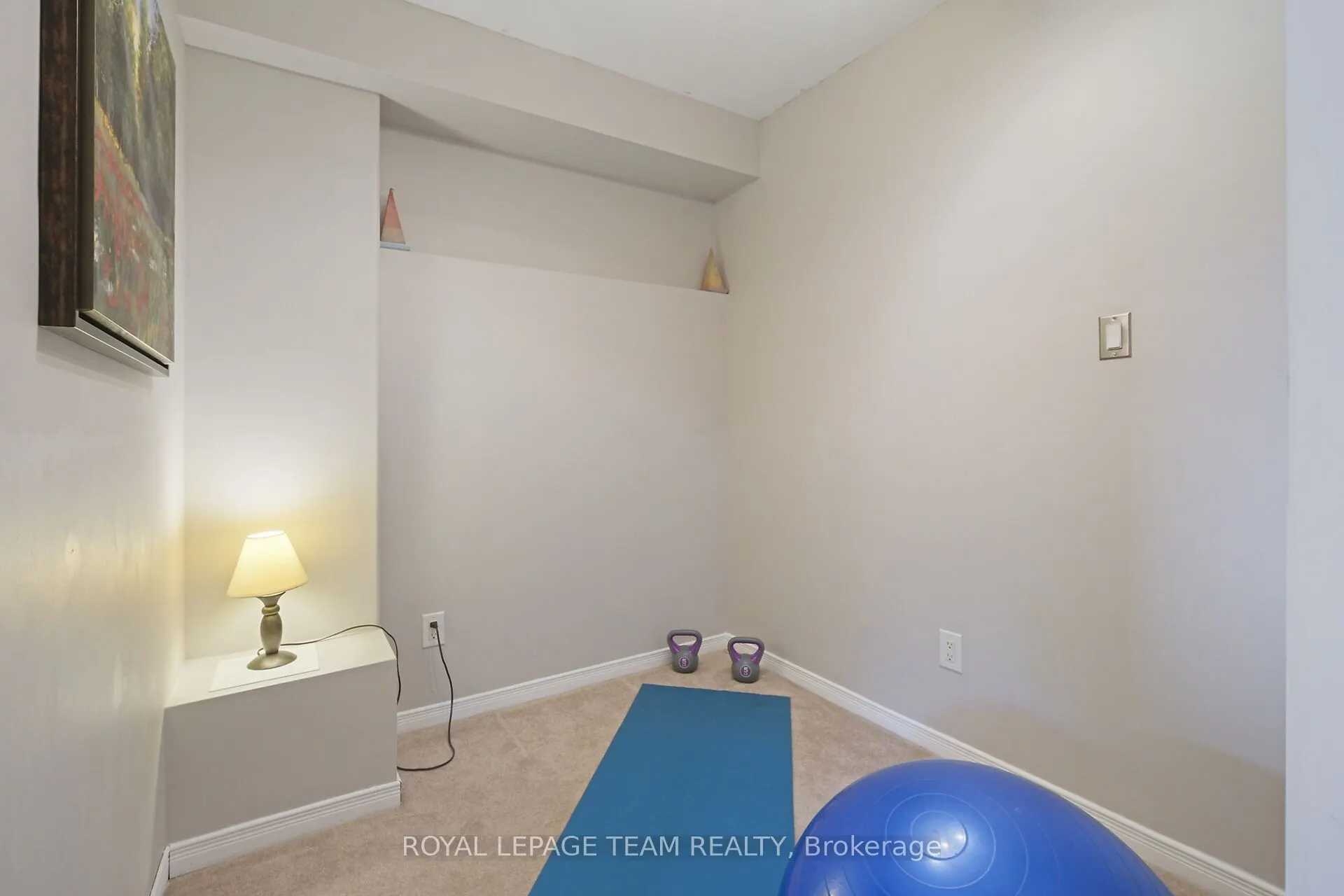 215 Parkrose Private