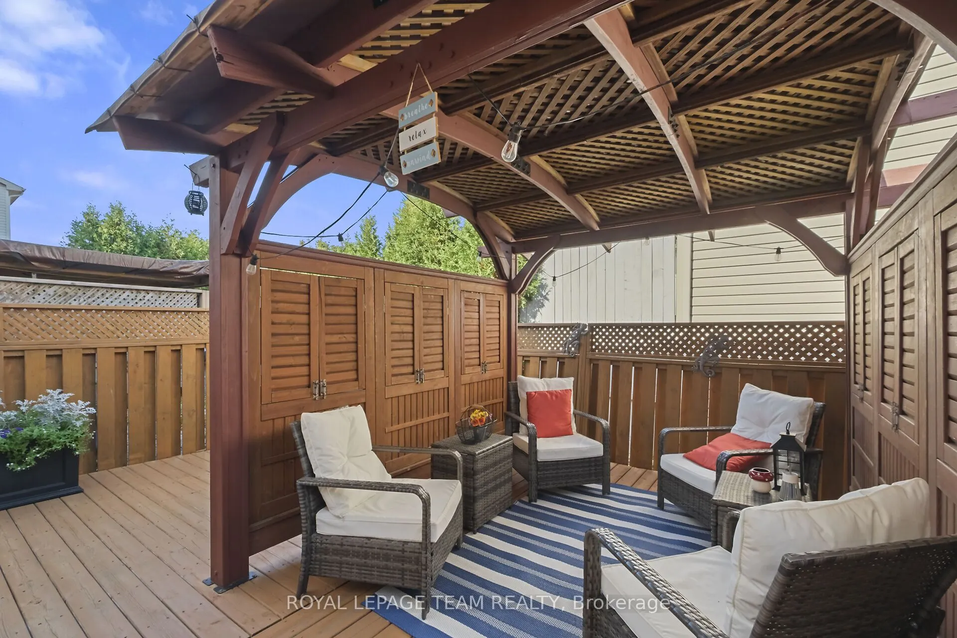 215 Parkrose Private
