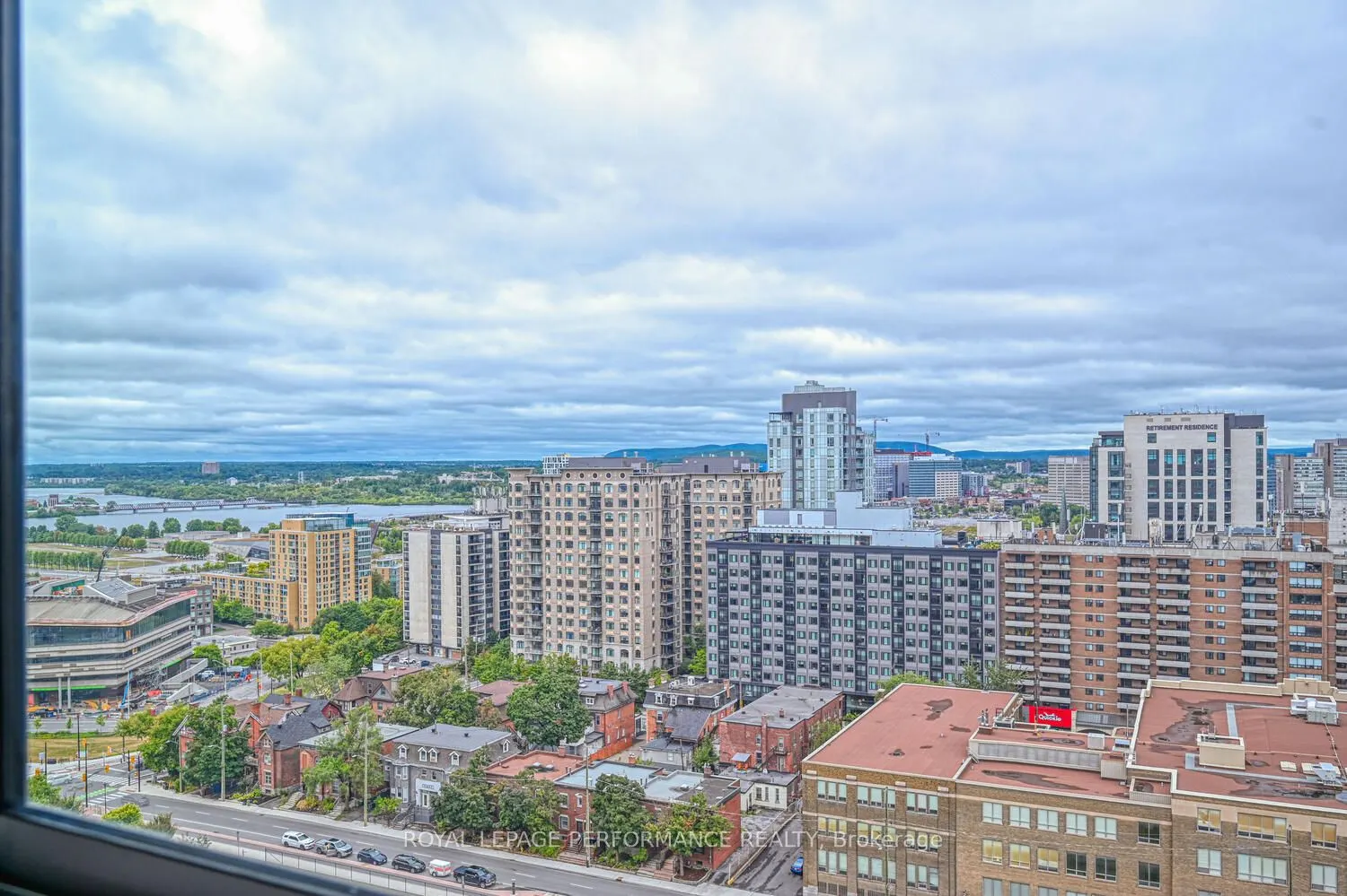500 Laurier Avenue W, #2103
