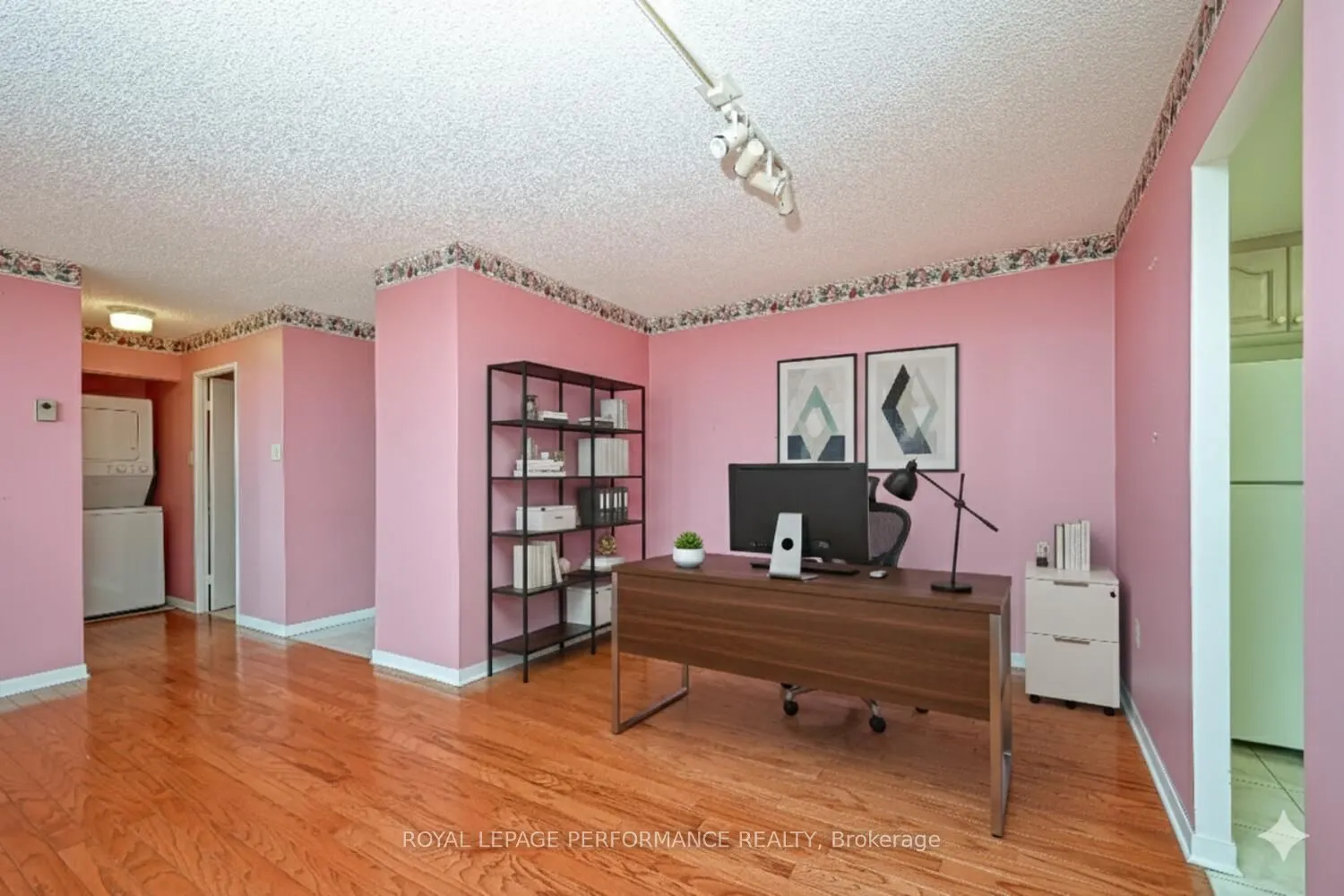 500 Laurier Avenue W, #2103