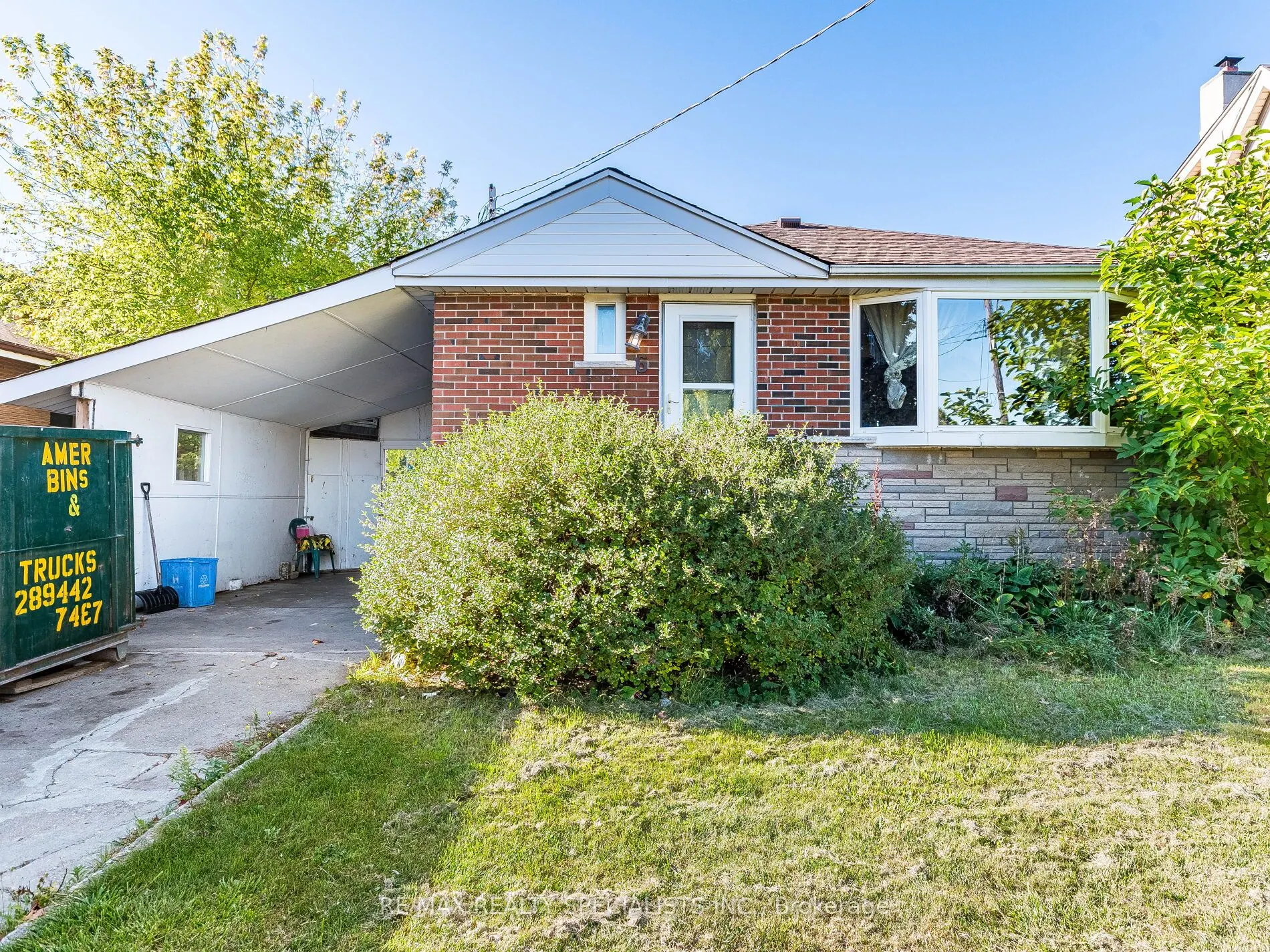 6 Endfield Avenue