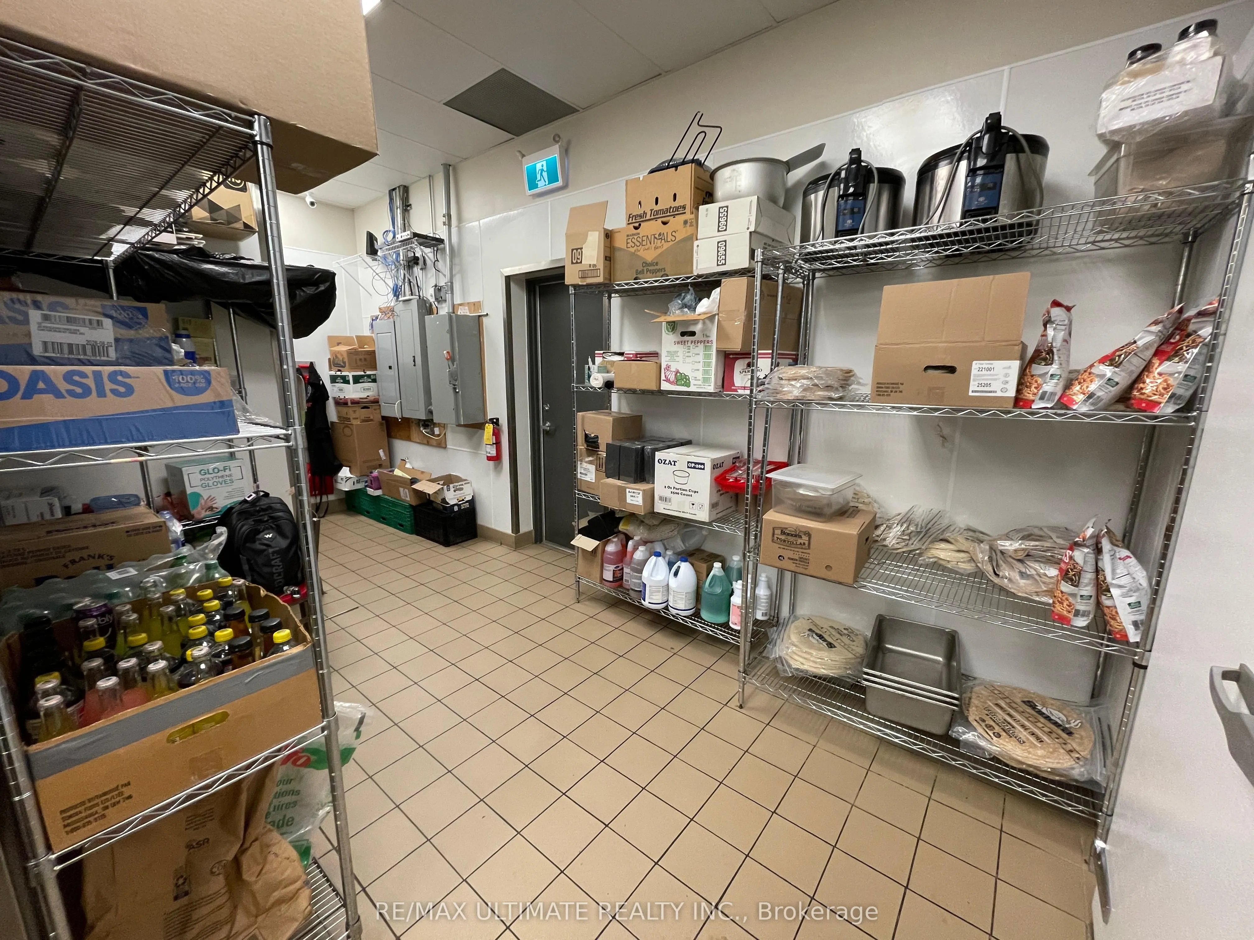 295 WELLINGTON STREET UNIT 3D