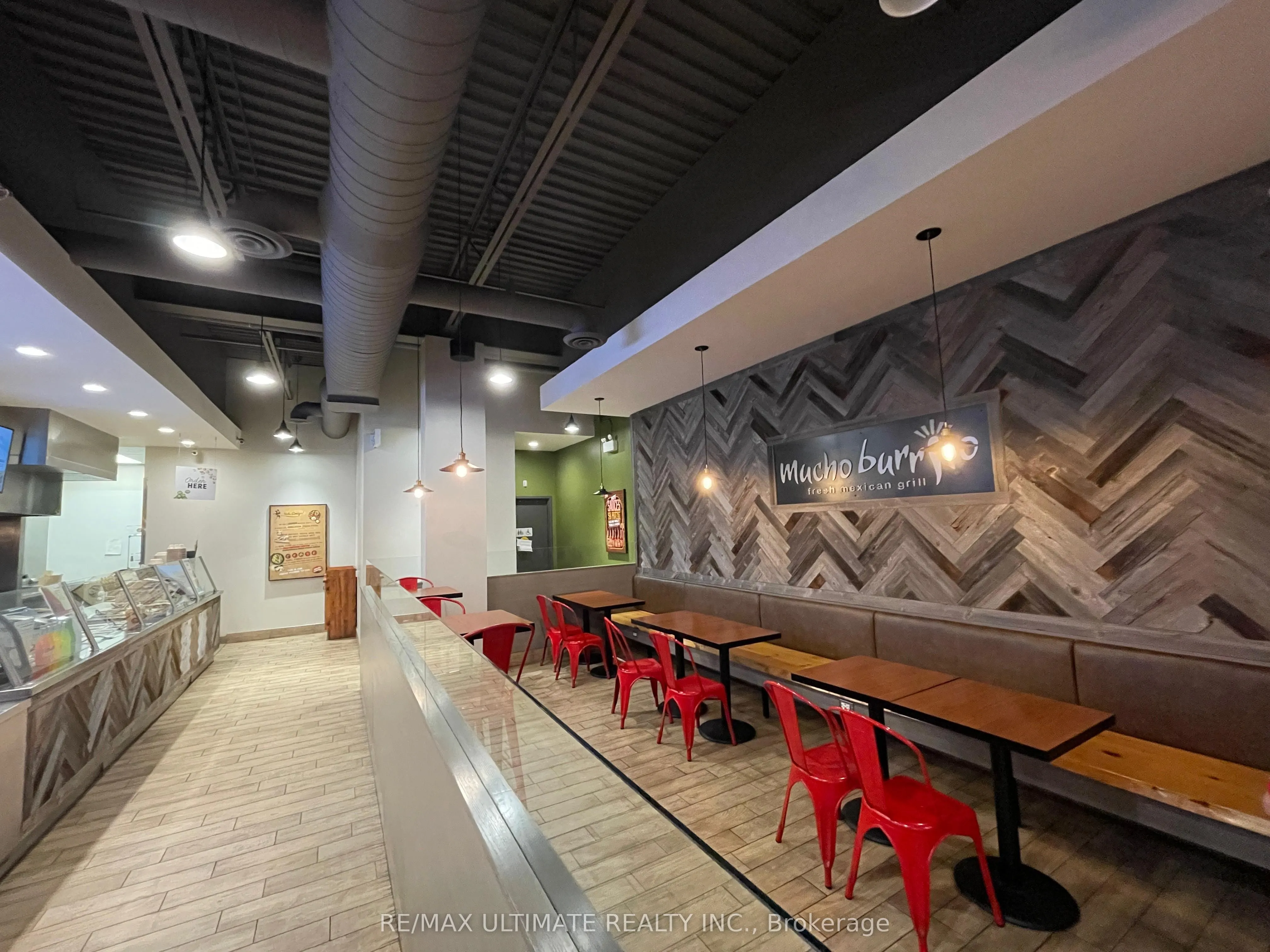 295 WELLINGTON STREET UNIT 3D
