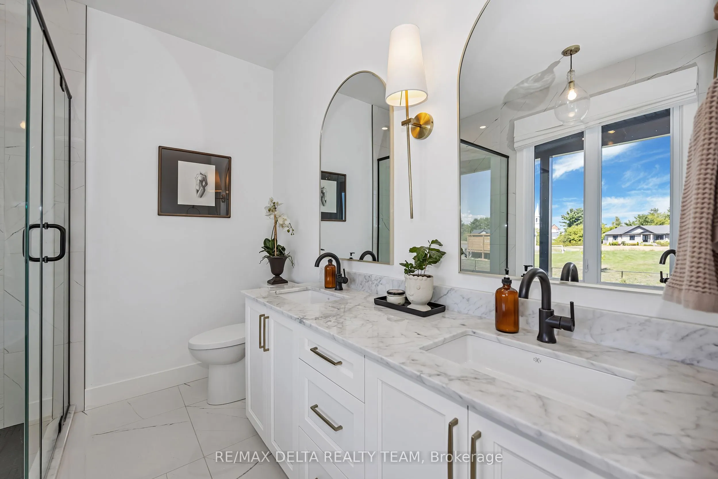 138 Des Tulipes Street