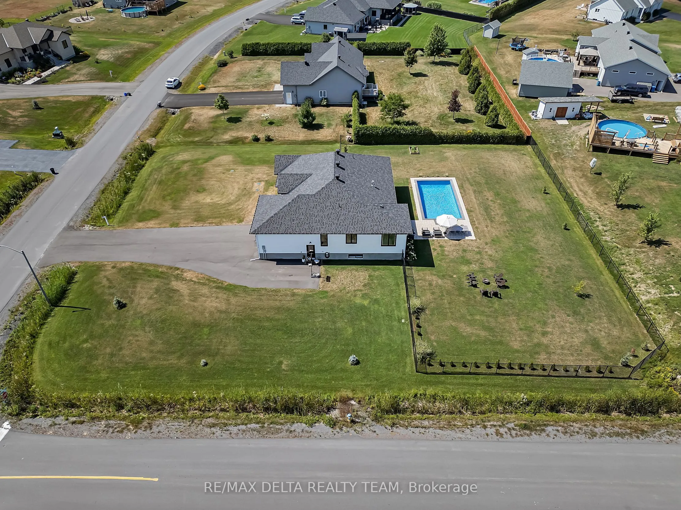 138 Des Tulipes Street