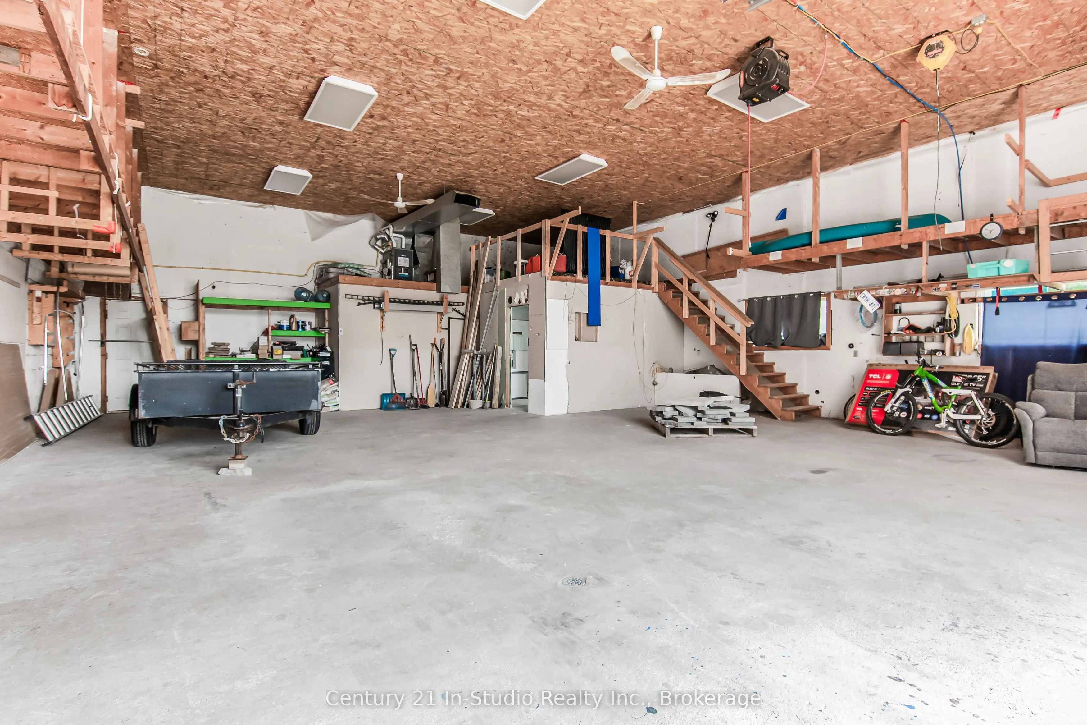 340 Boyd Street