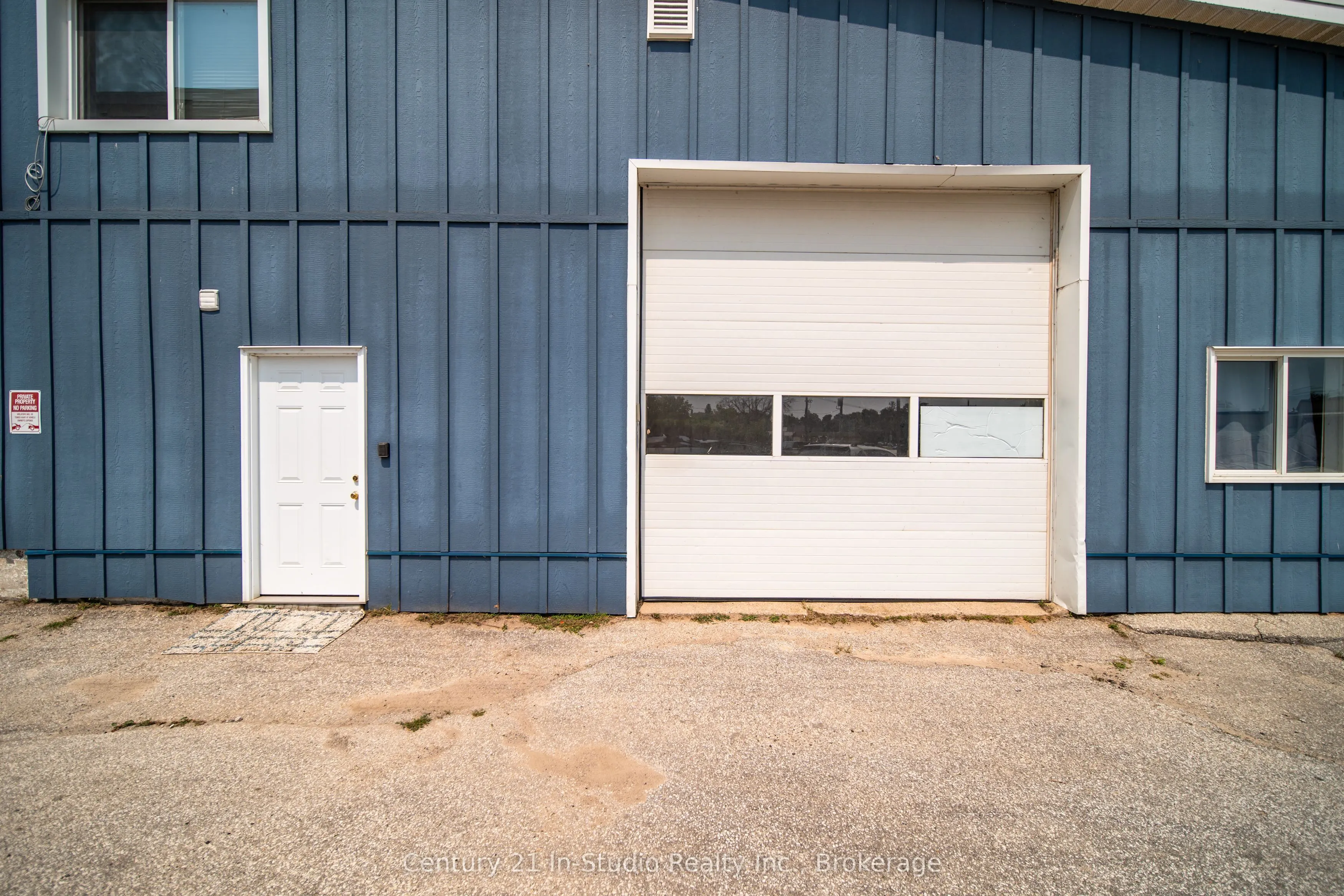 340 Boyd Street