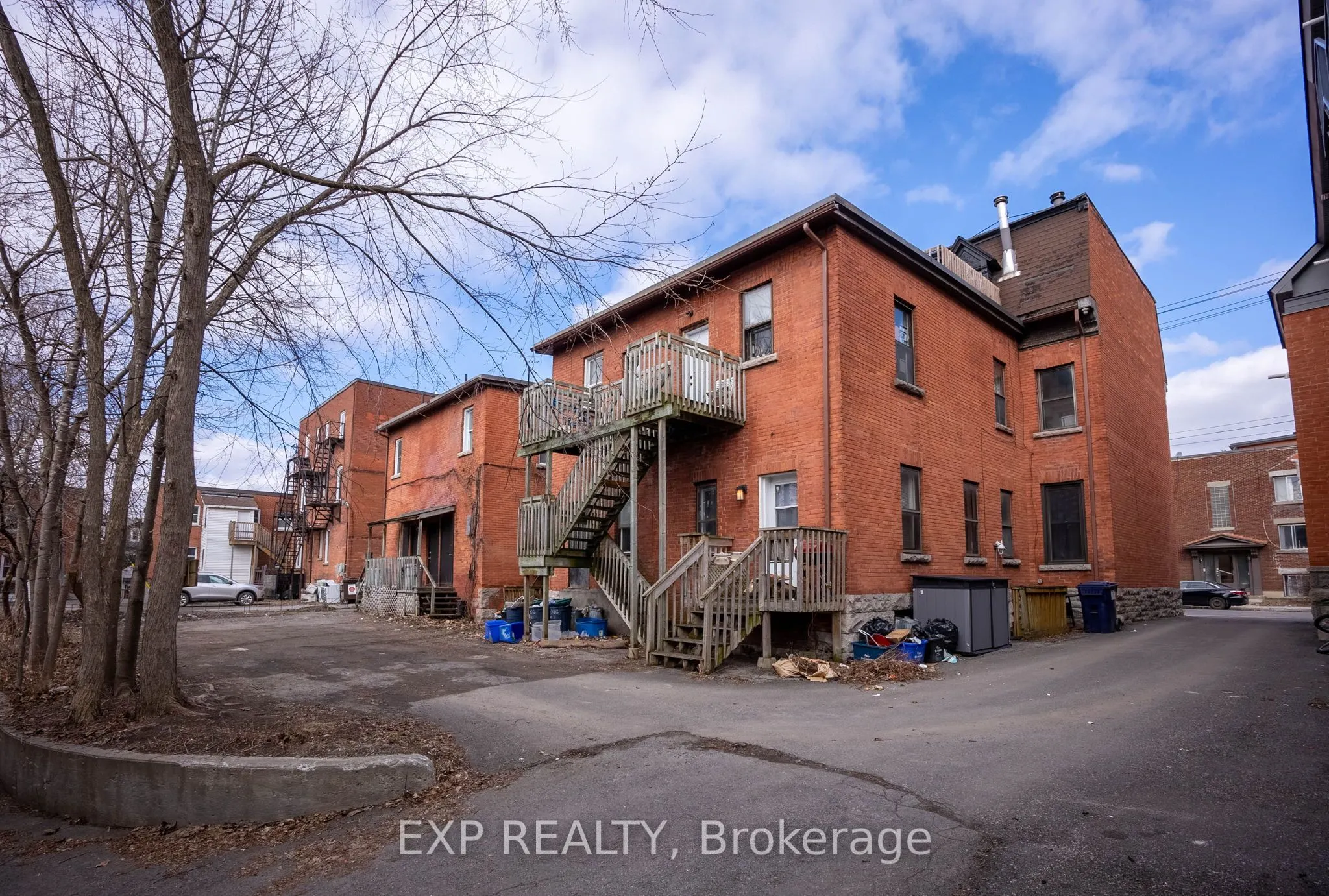 196 Osgoode Street