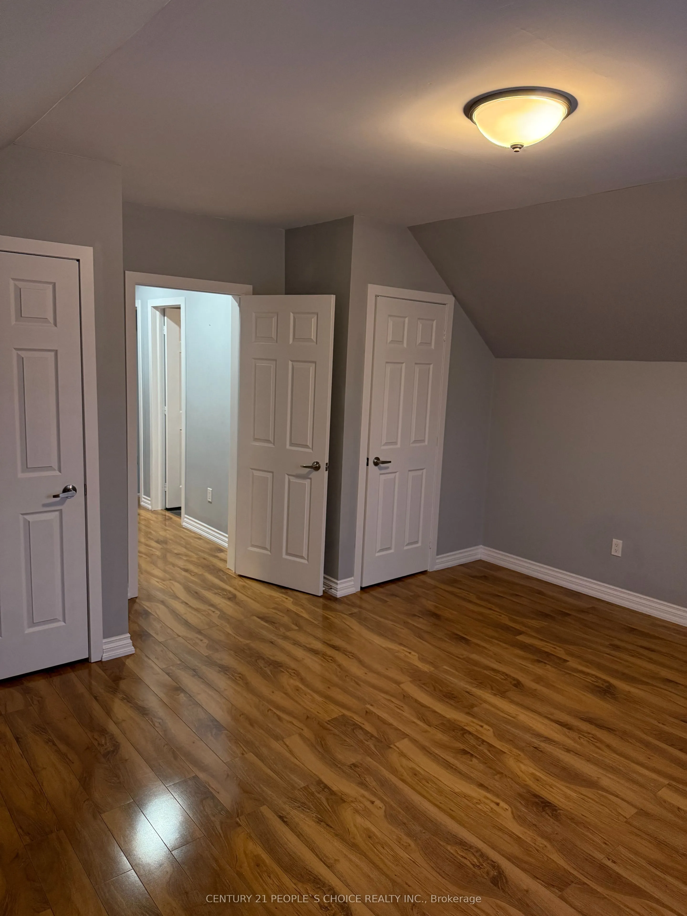 280 Cambridge Road W