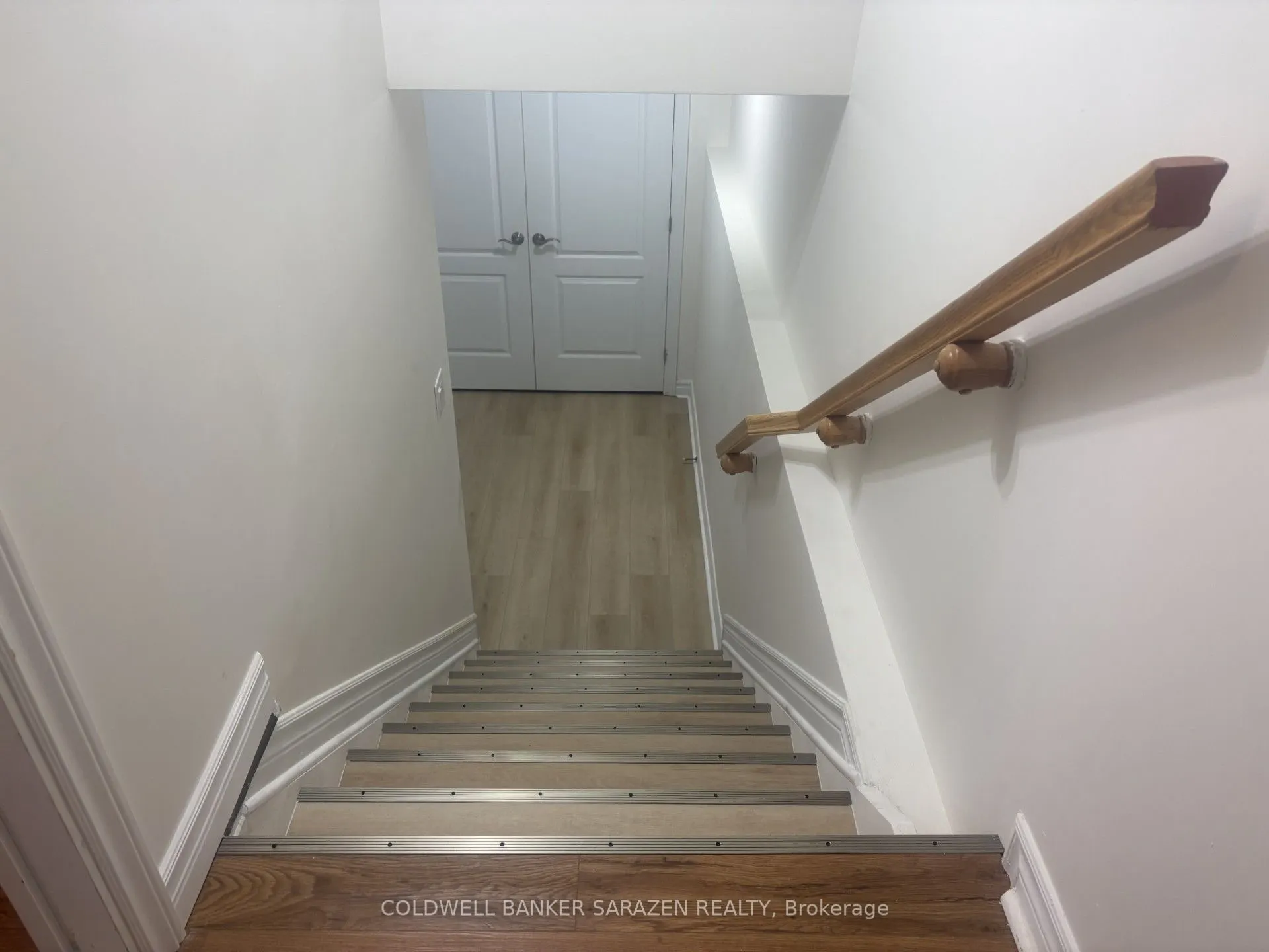 88 Thomas Street S, #B