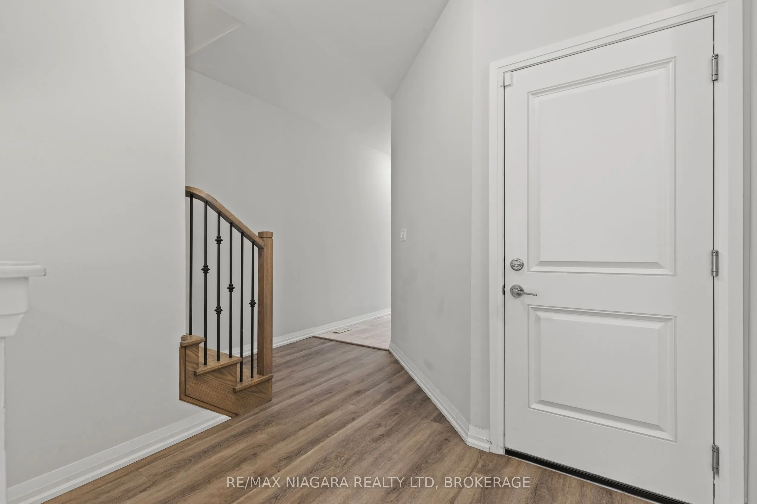 4552 Portage Road, #23