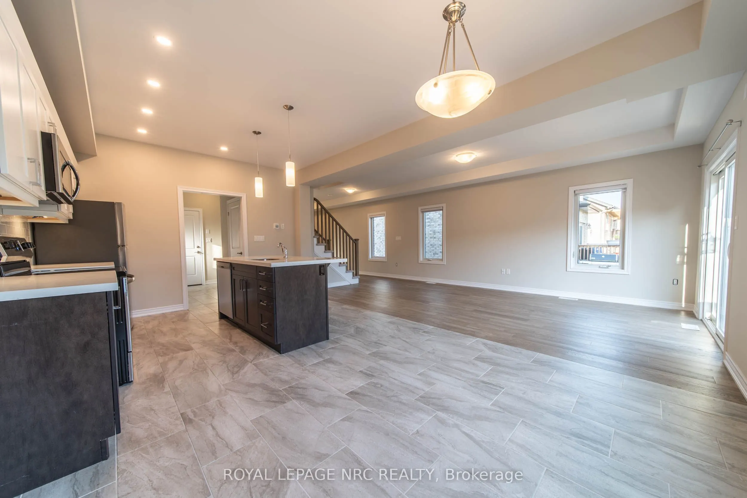 1217 Uppers Lane
