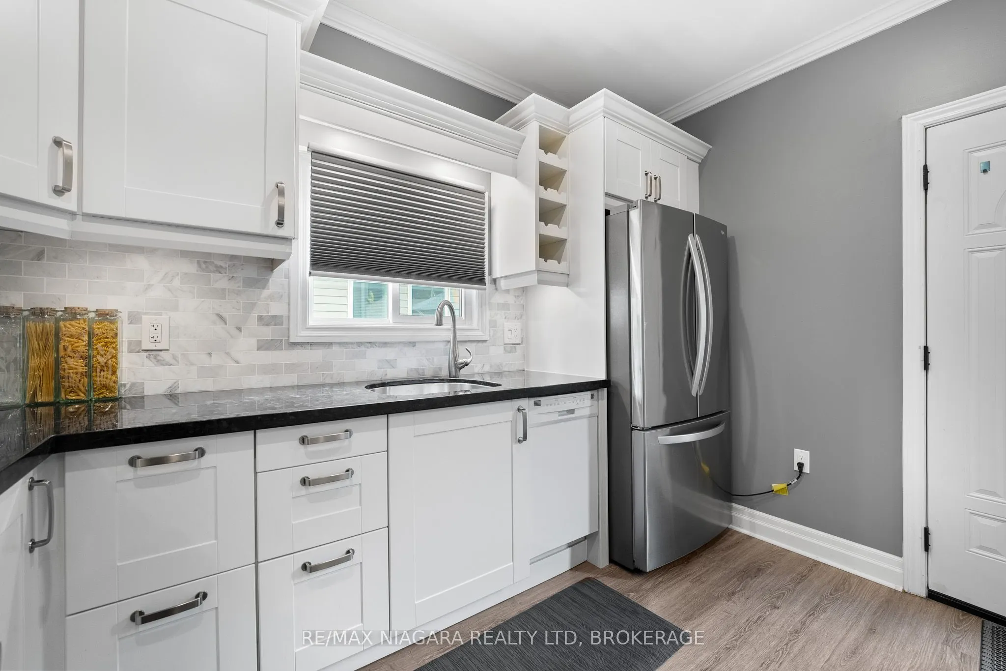 2969-2971 Portage Road