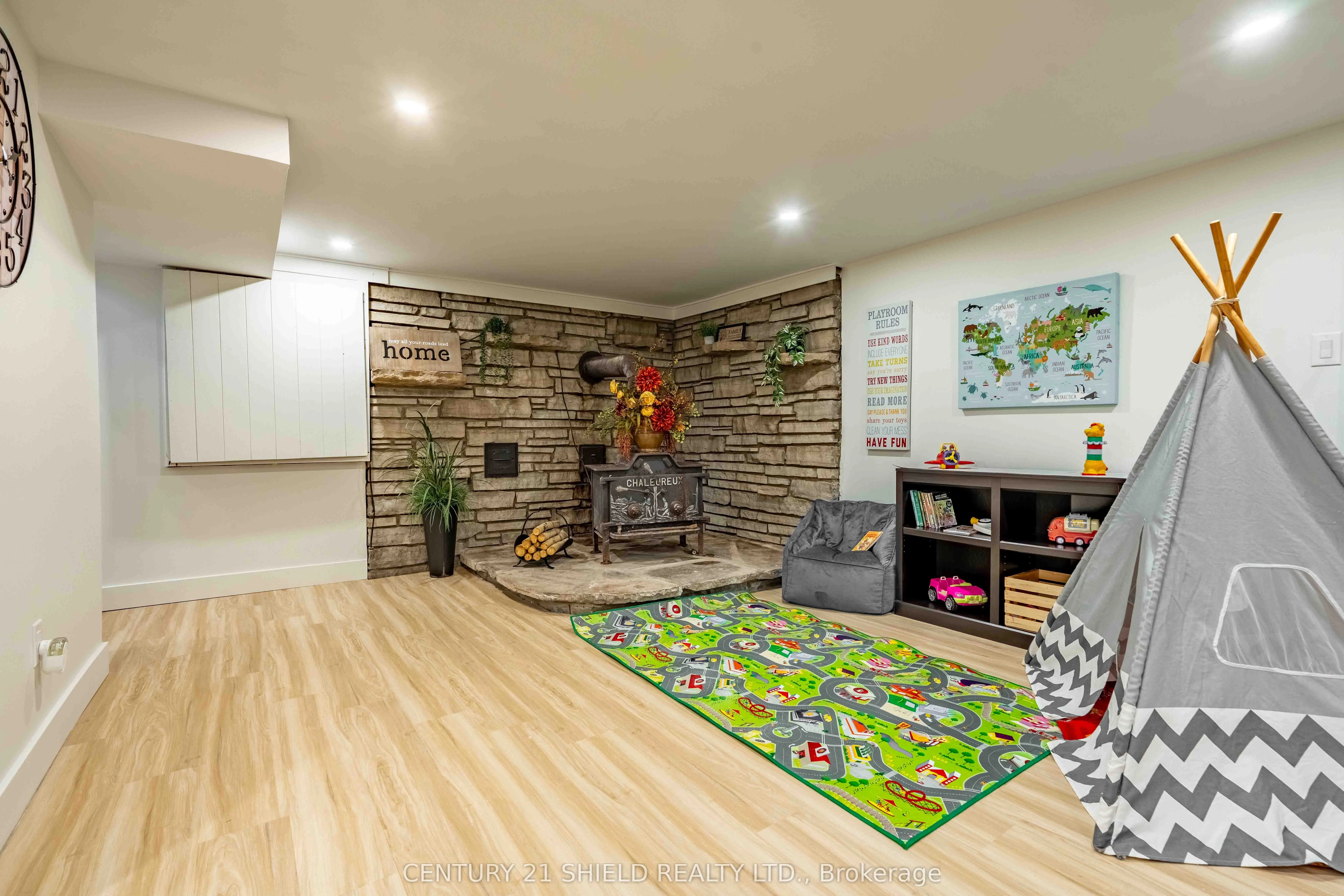 18785 Paragon Road