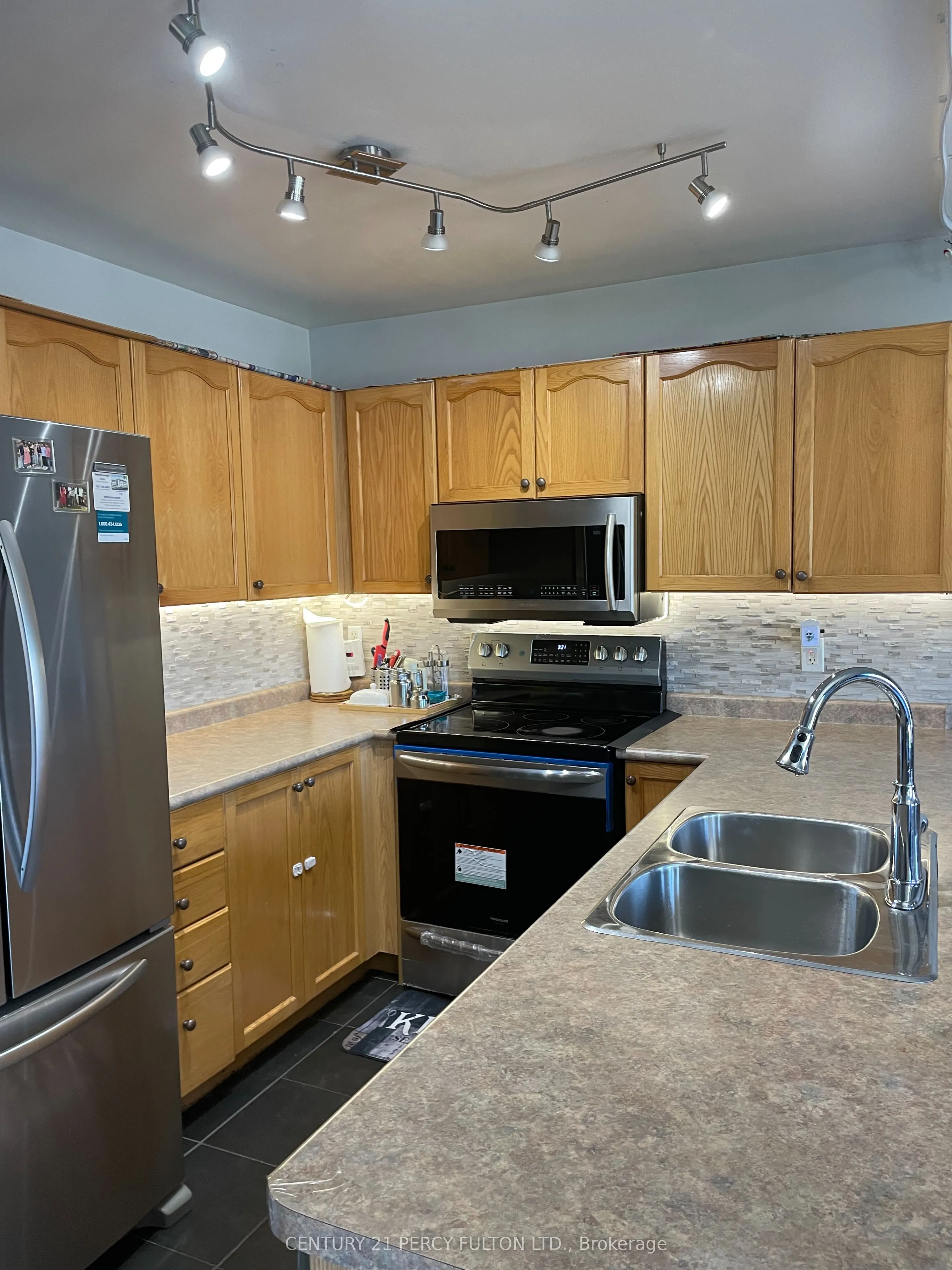 181 Parcells Crescent