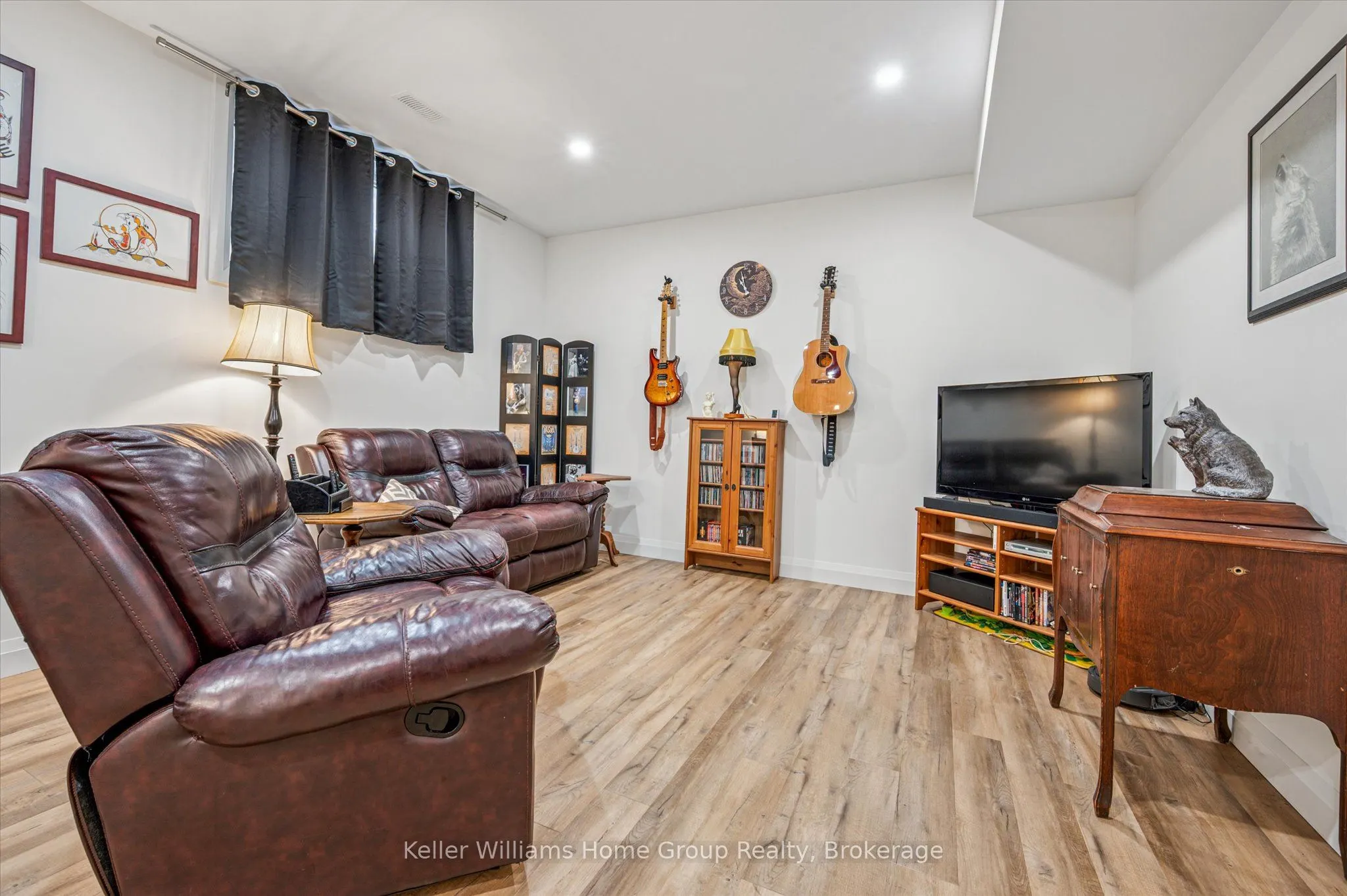 76 South Drive