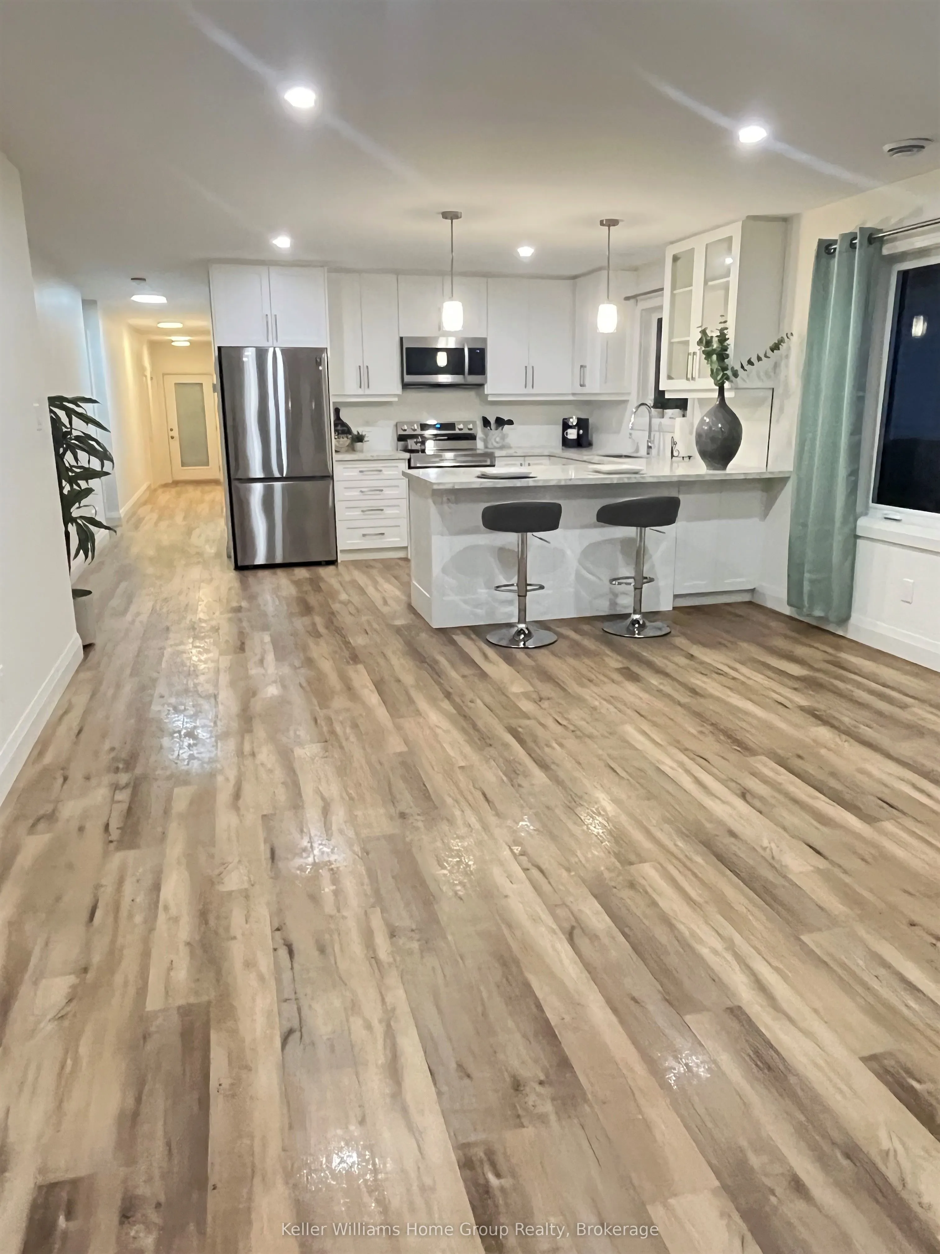 76 South Drive