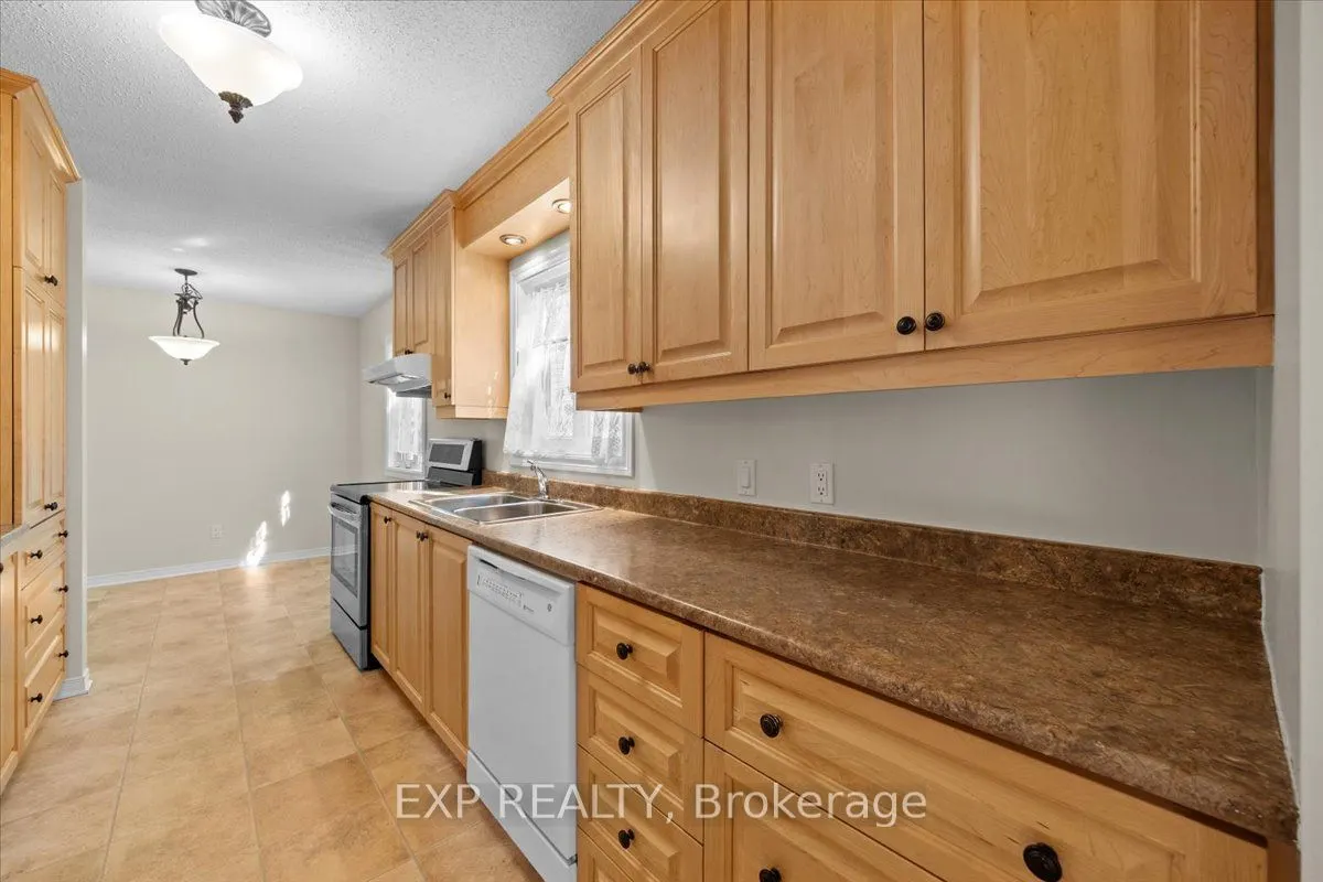 1678 Boisbriand Crescent
