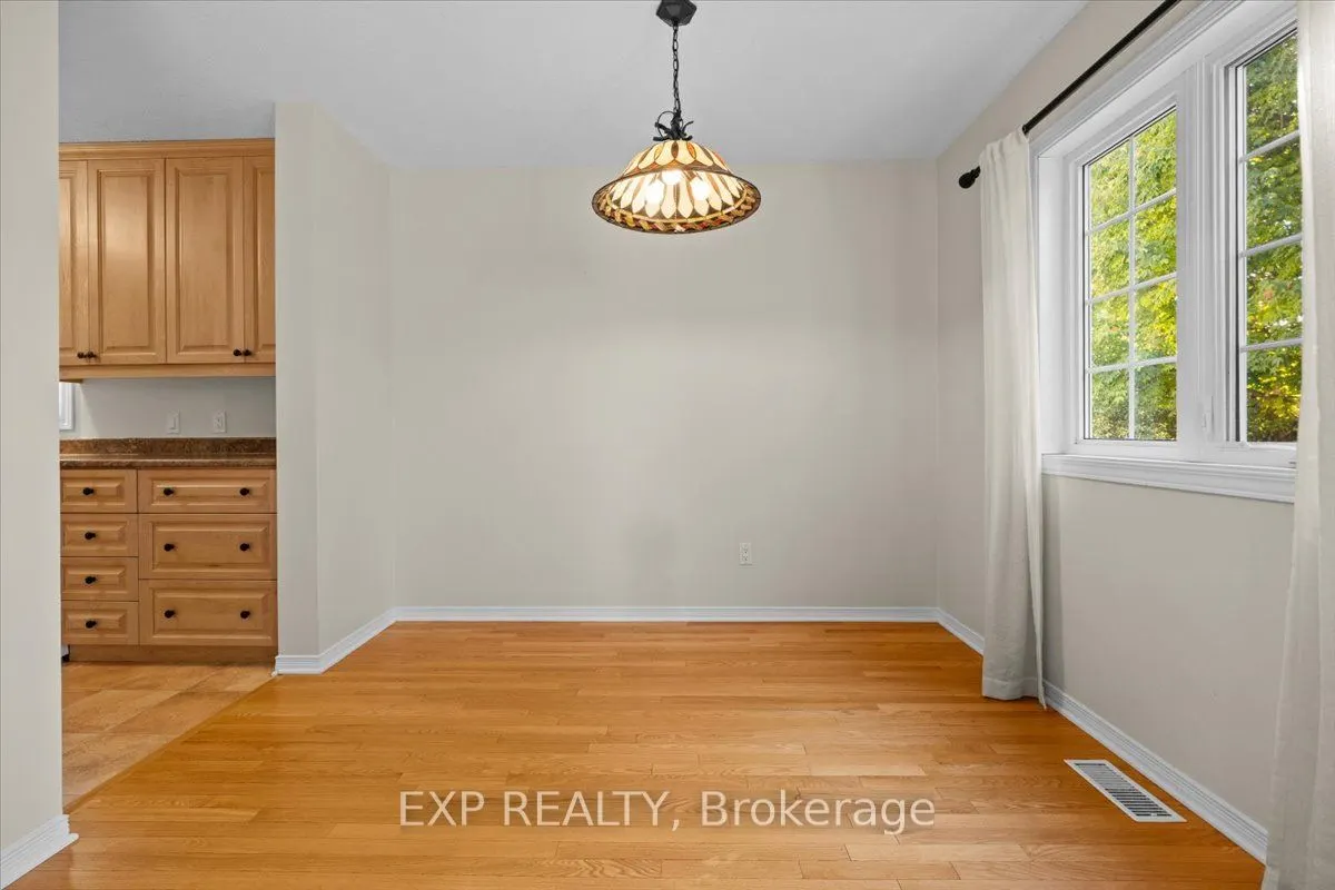 1678 Boisbriand Crescent