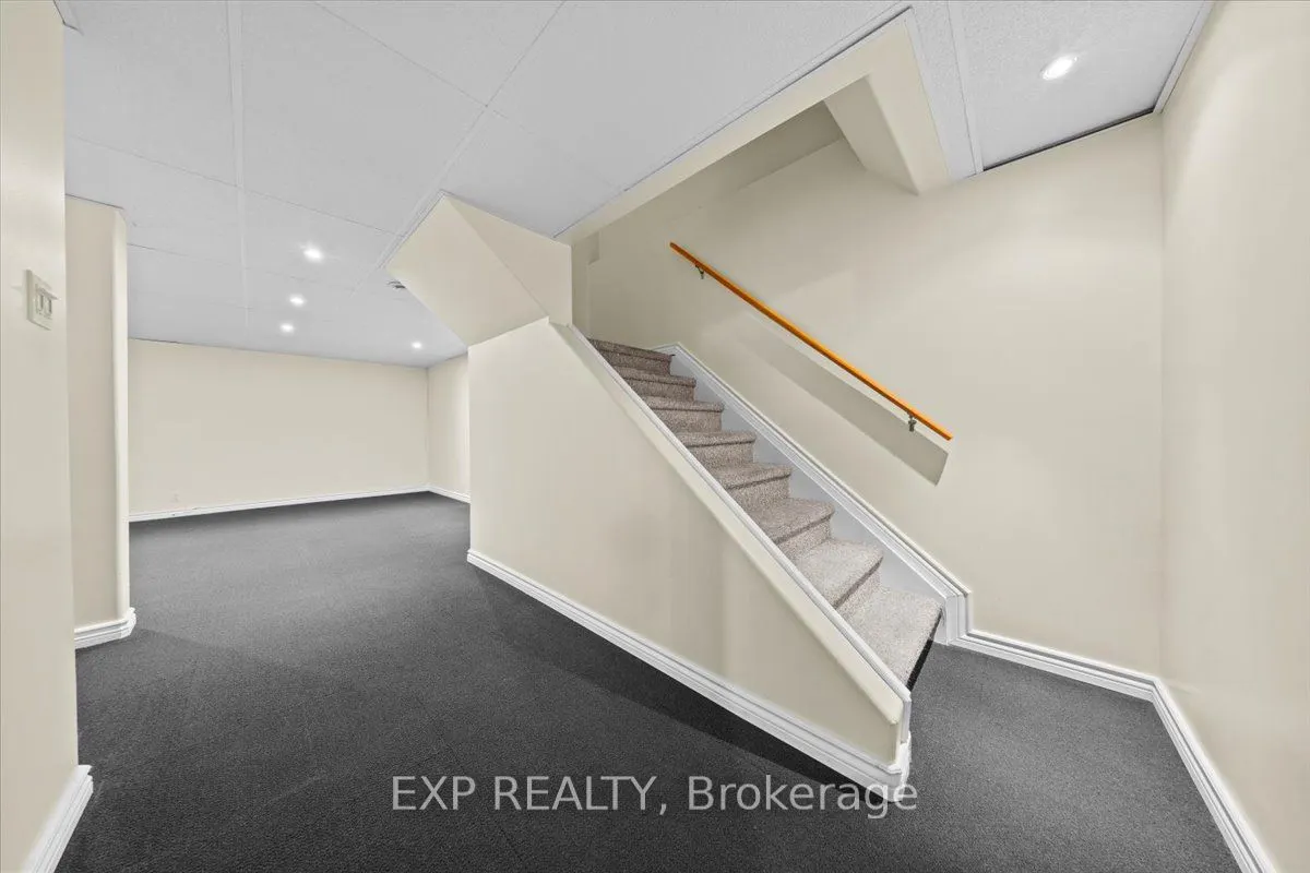 1678 Boisbriand Crescent