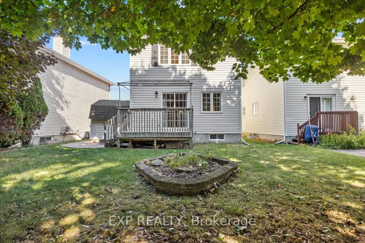 1678 Boisbriand Crescent