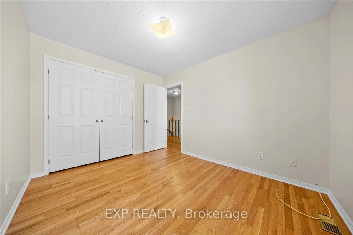 1678 Boisbriand Crescent