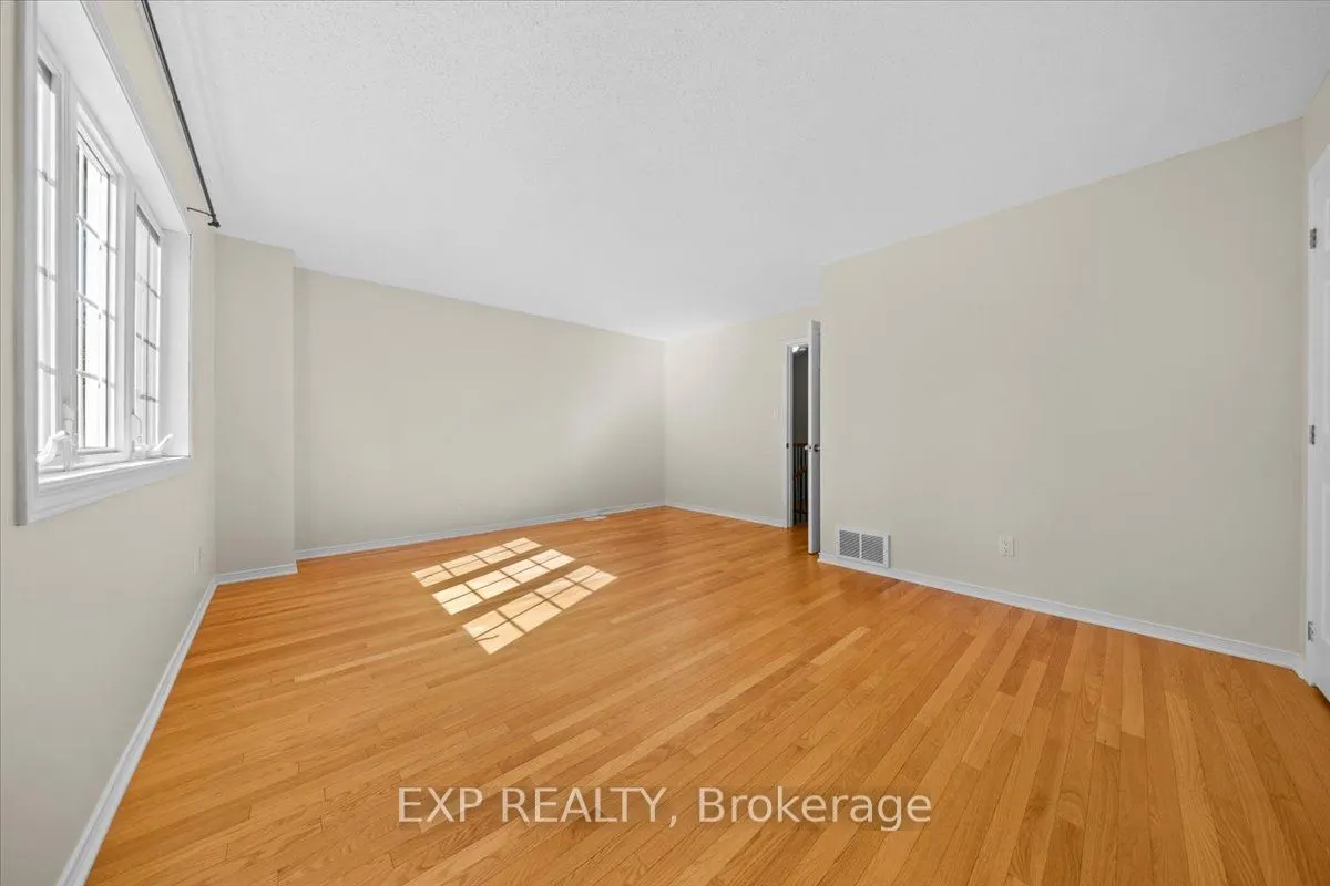 1678 Boisbriand Crescent