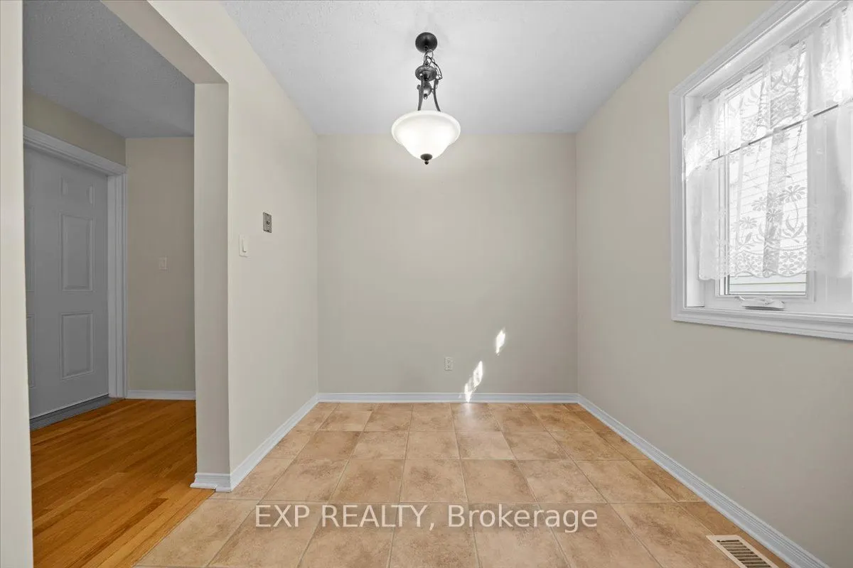 1678 Boisbriand Crescent