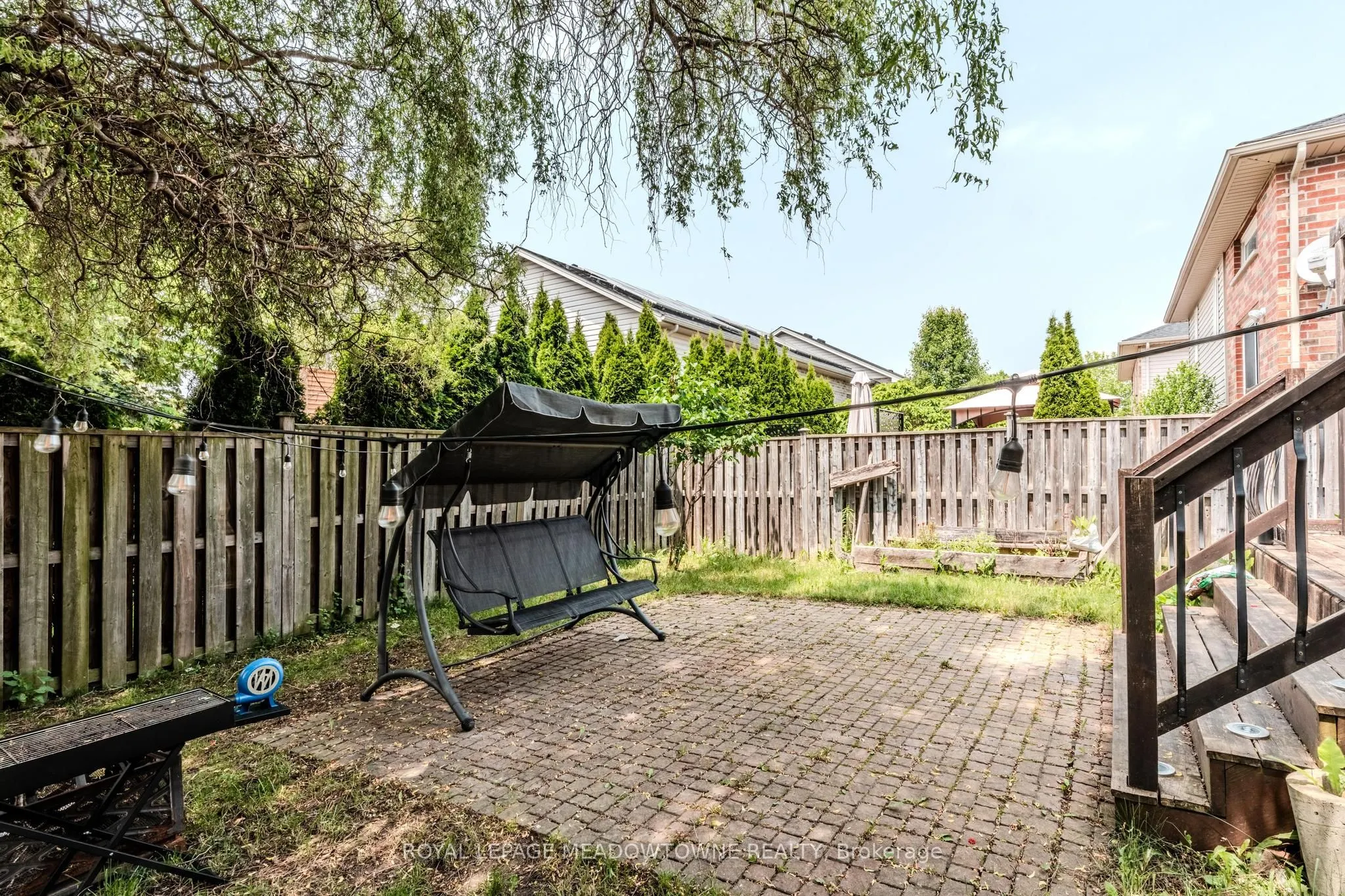 893 Bitterbush Crescent