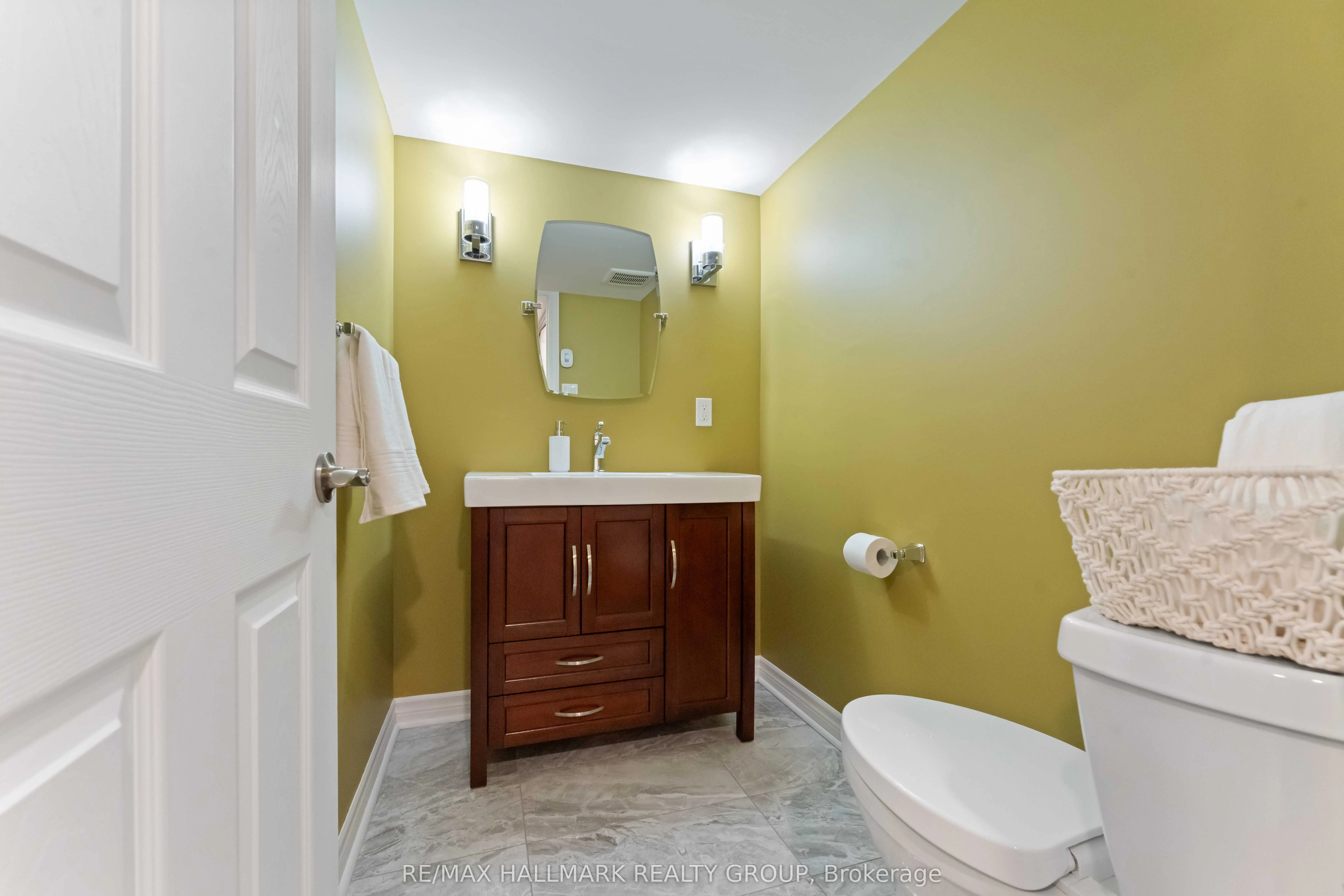 91 Borealis Crescent