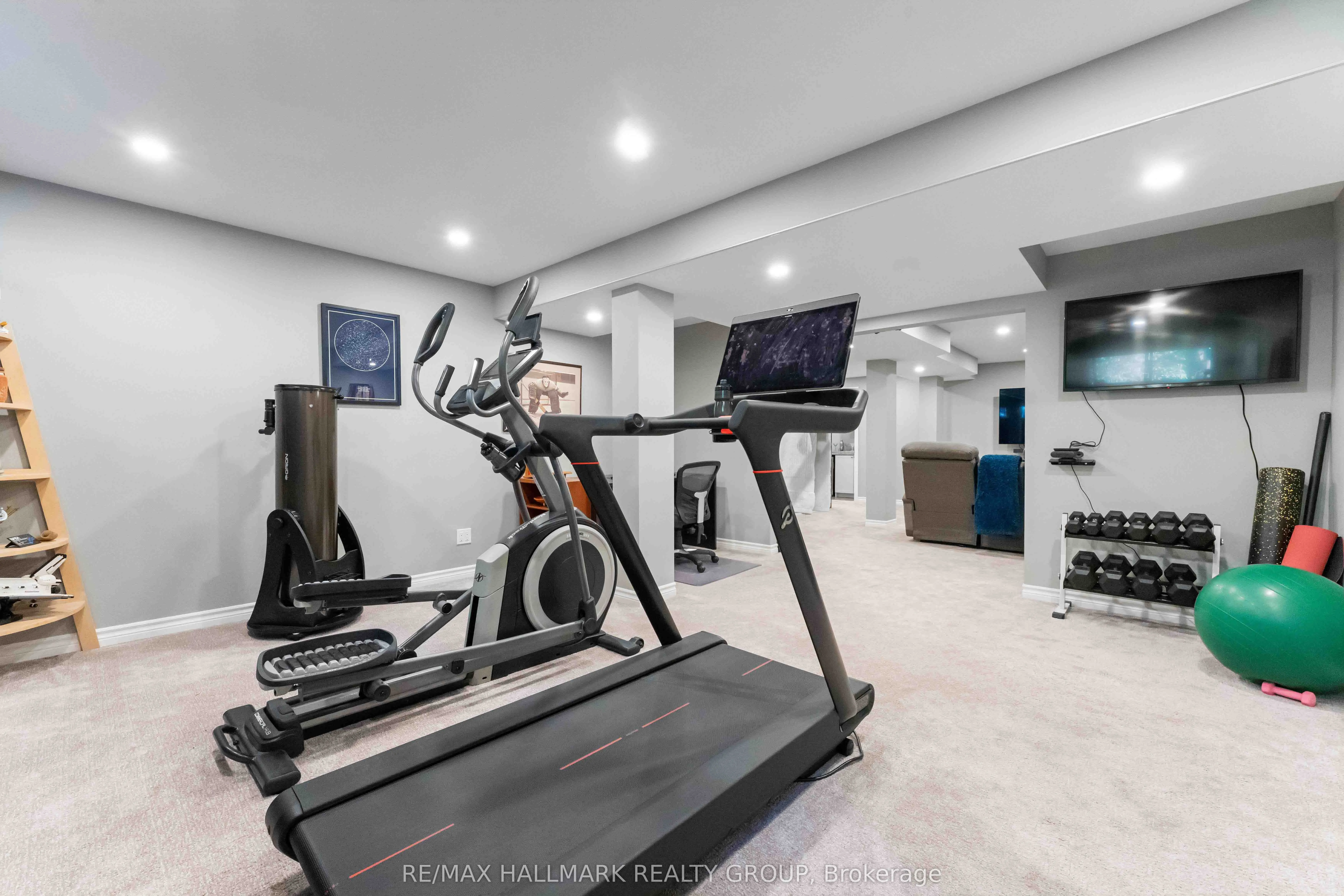 91 Borealis Crescent