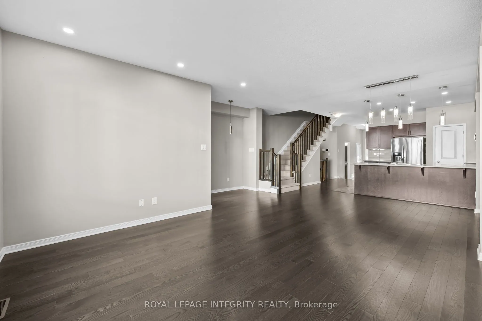 14 Hackney Private