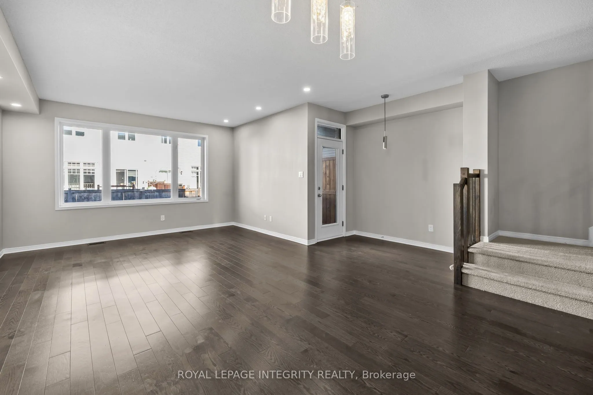 14 Hackney Private