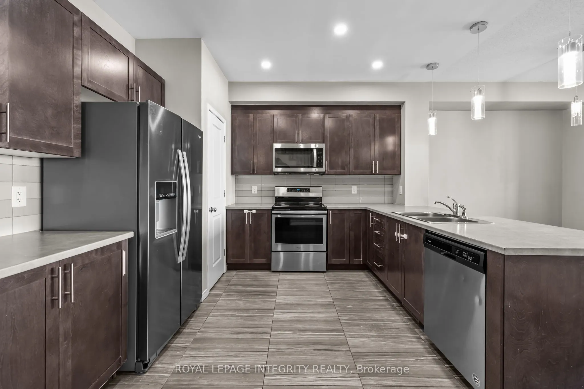 14 Hackney Private