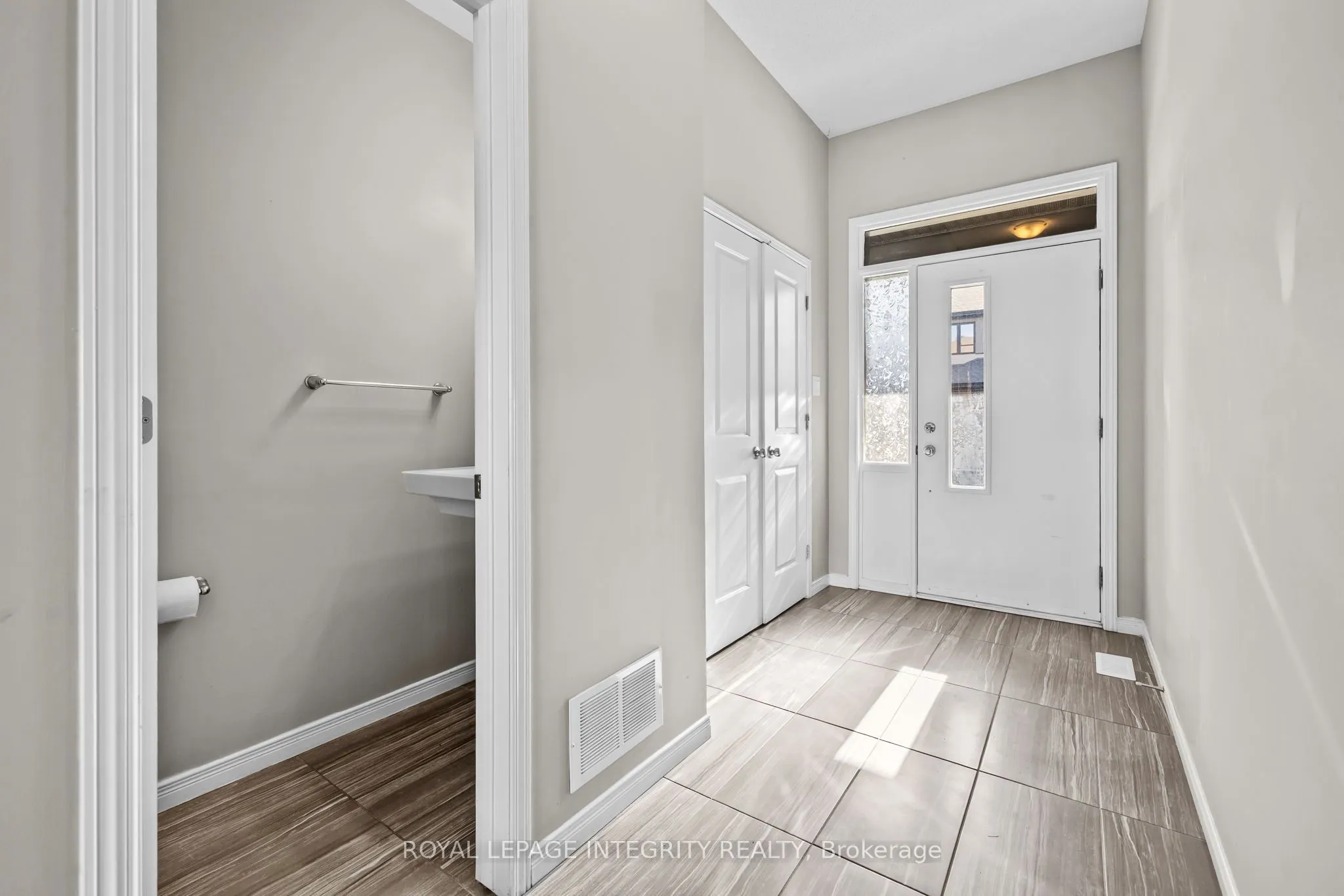 14 Hackney Private