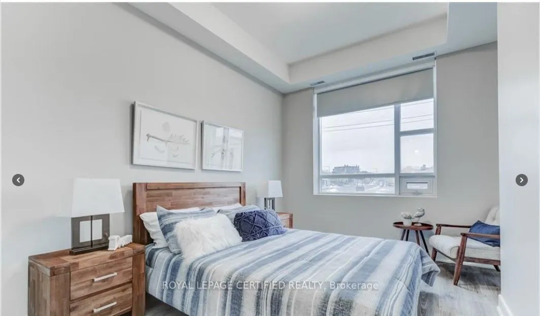 150 Main Street W, #1213