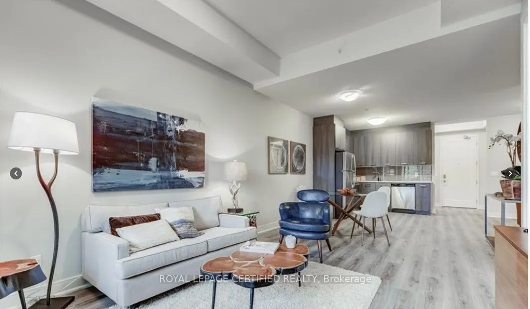 150 Main Street W, #1213