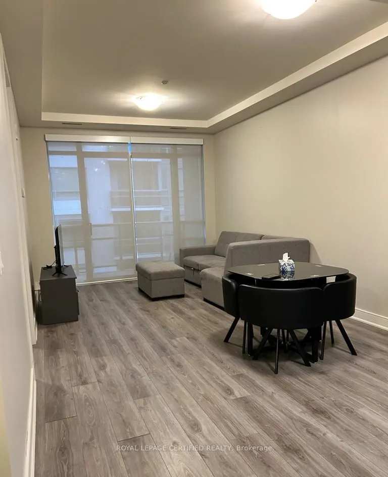 150 Main Street W, #1213