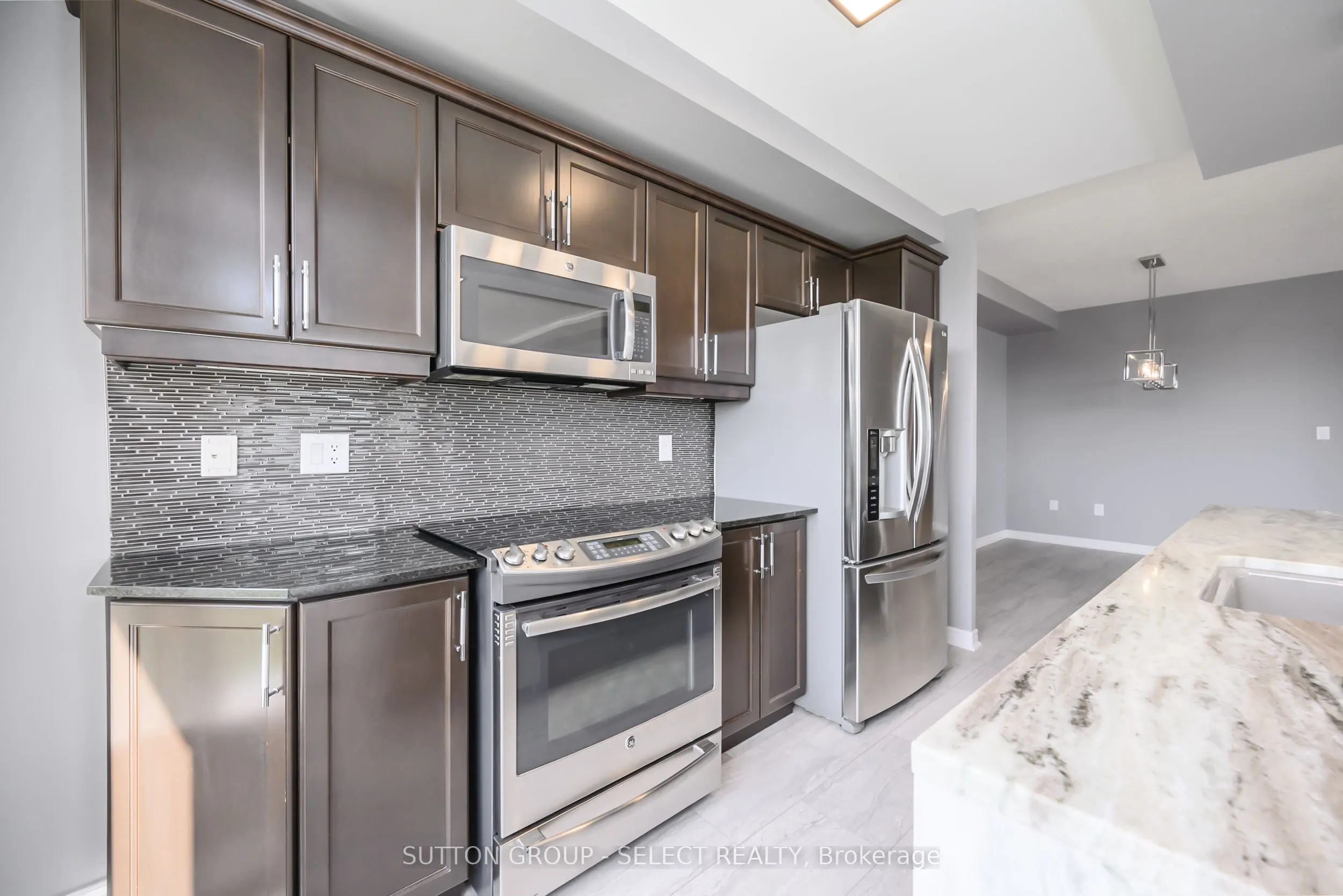 1030 Coronation Drive, #303