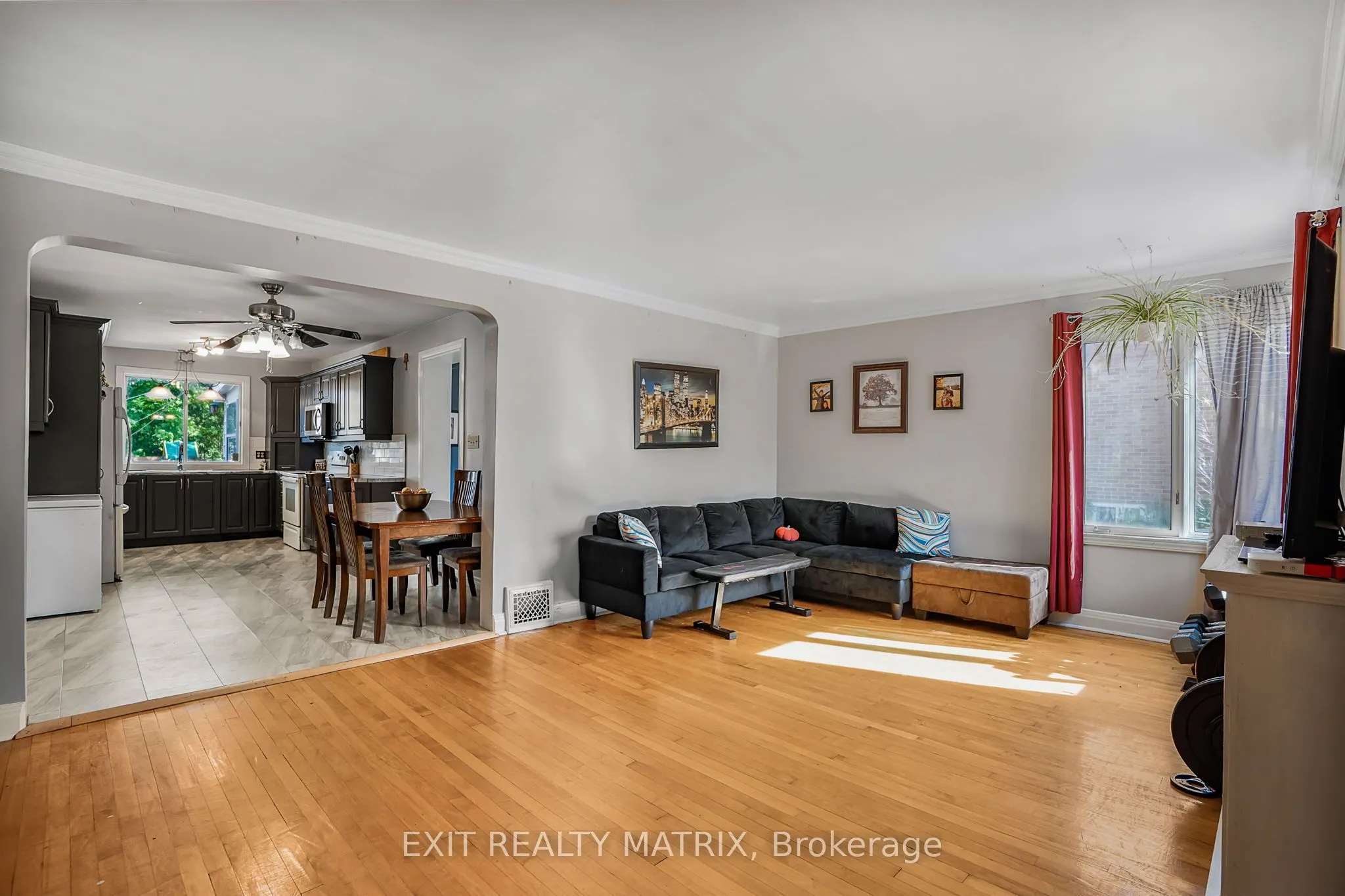 453 Garneau Street