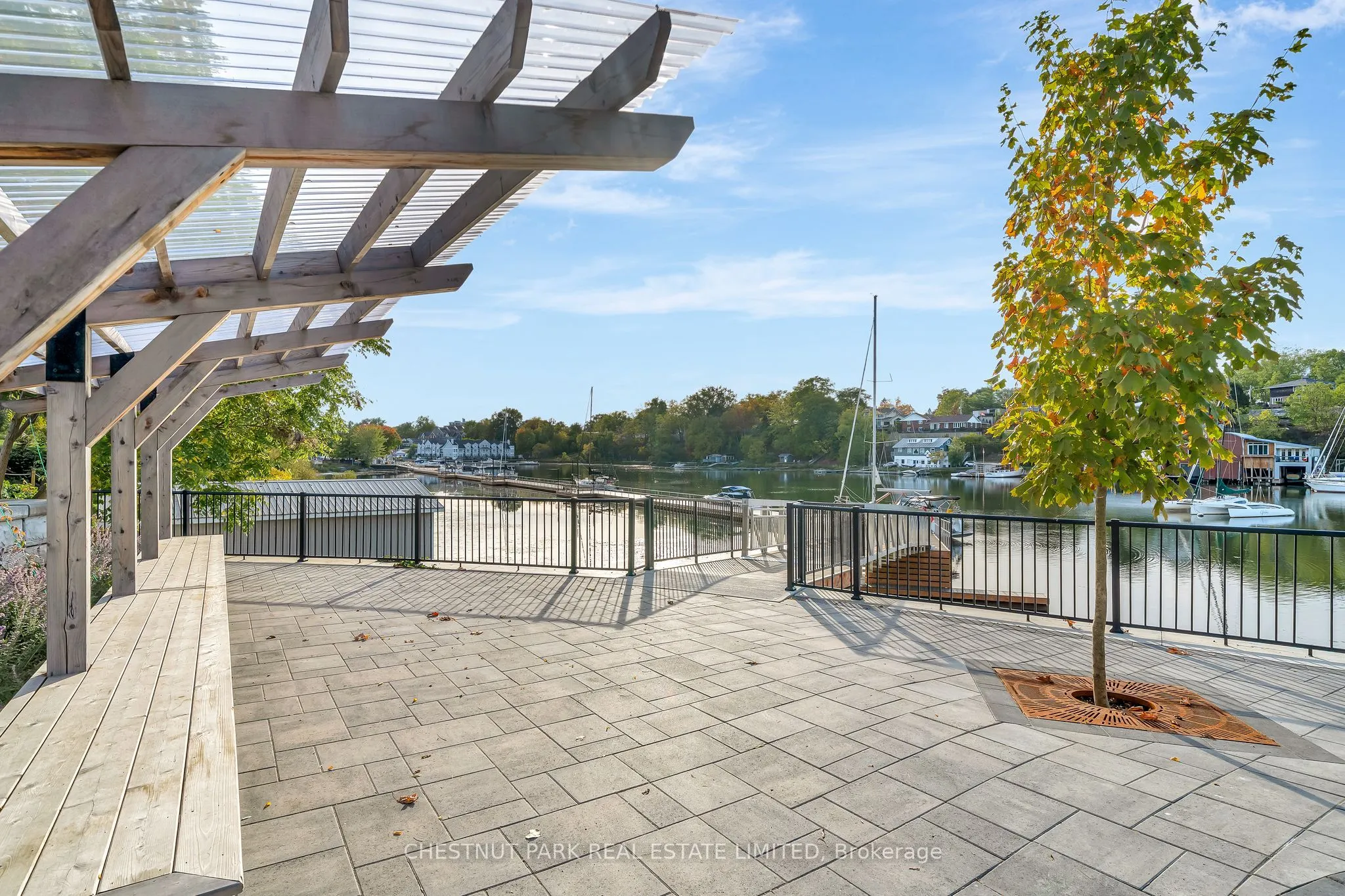 17 Cleave Avenue, #102