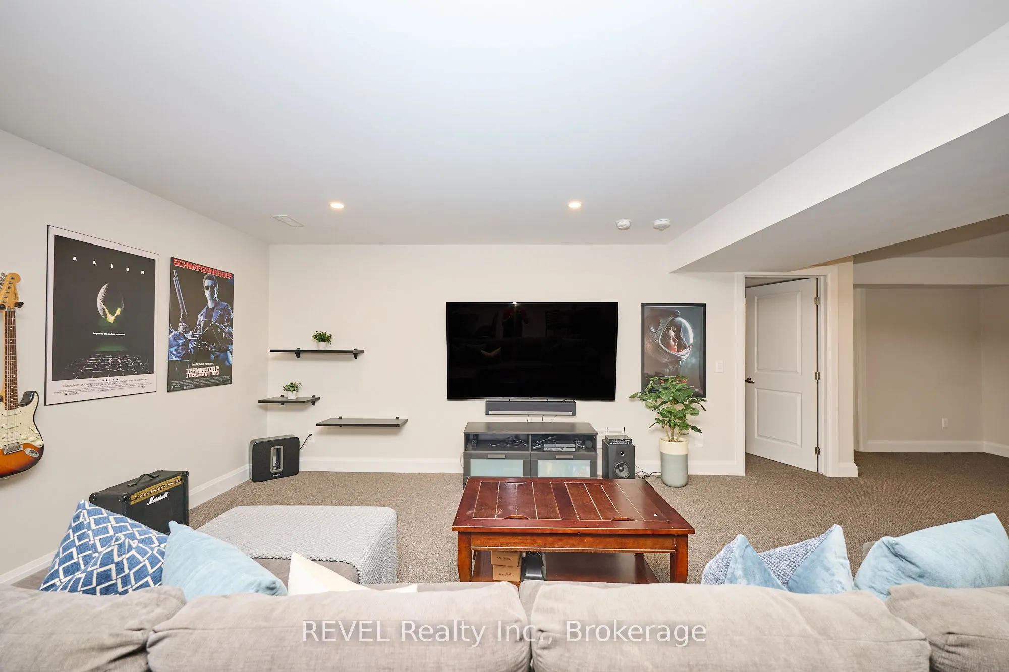 9245 Shoveller Drive, #19