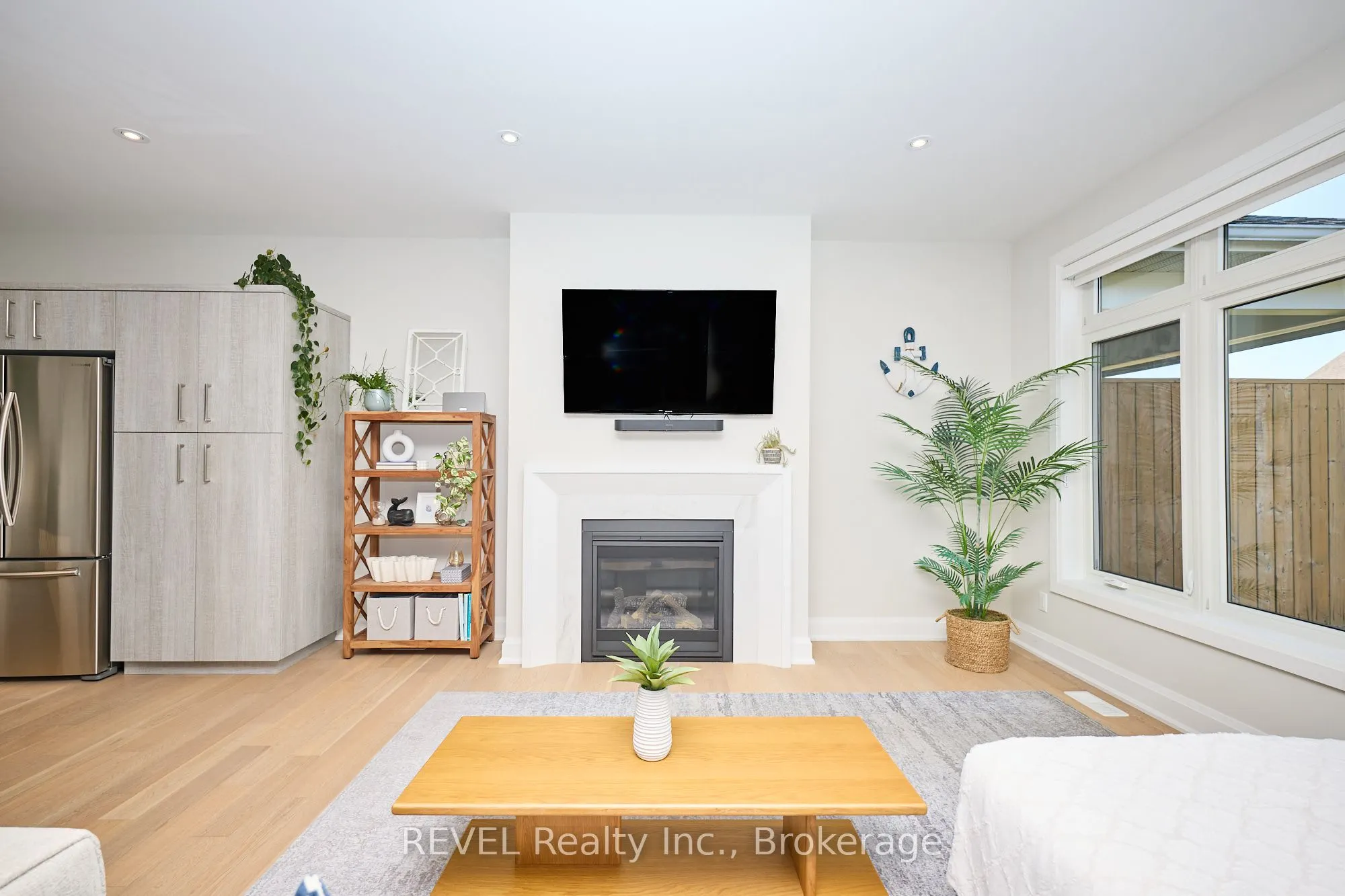 9245 Shoveller Drive, #19