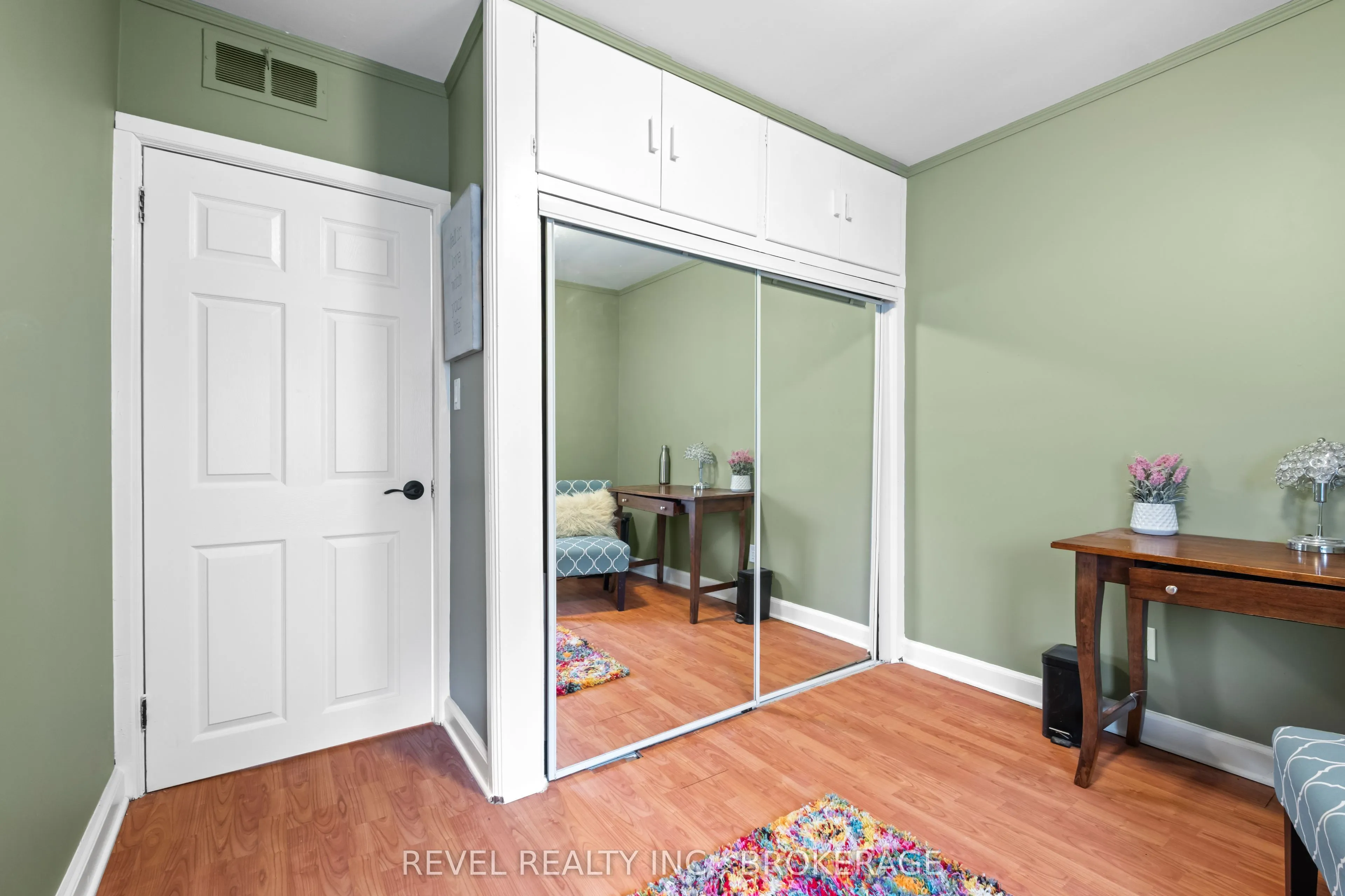 4221 Bath Road